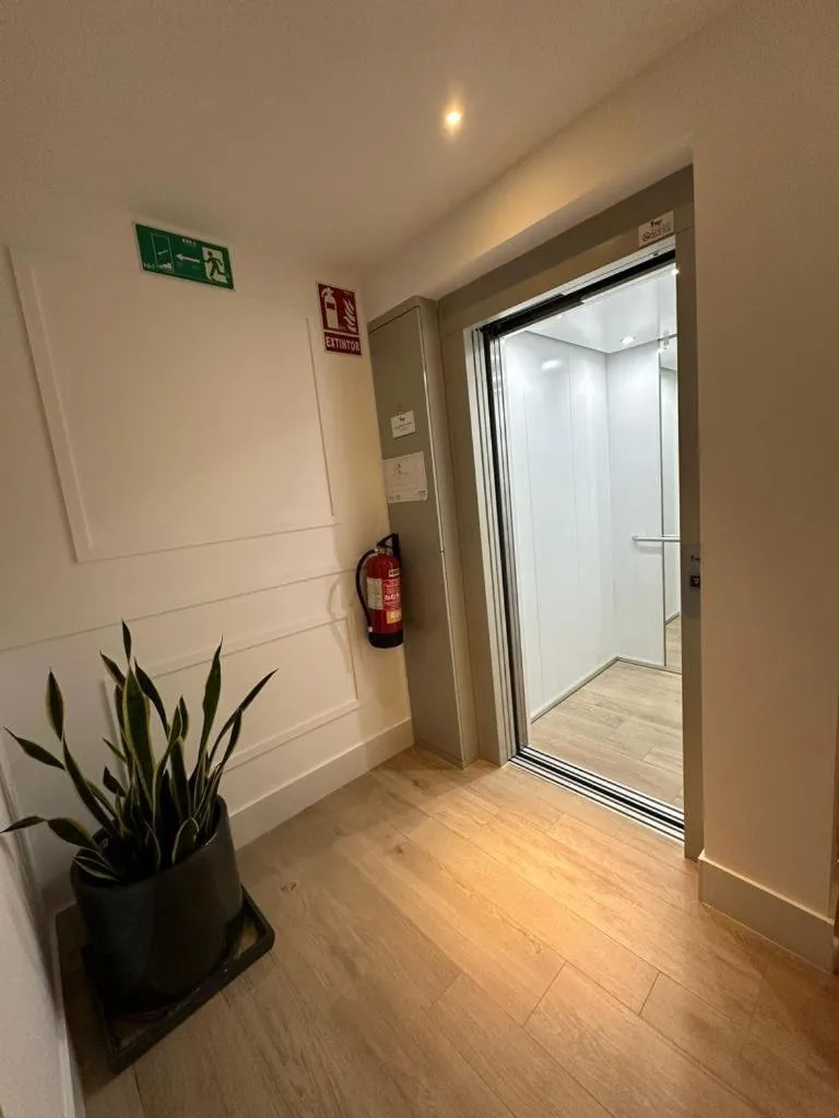 elevator in Apartamentos Turísticos La Plaza