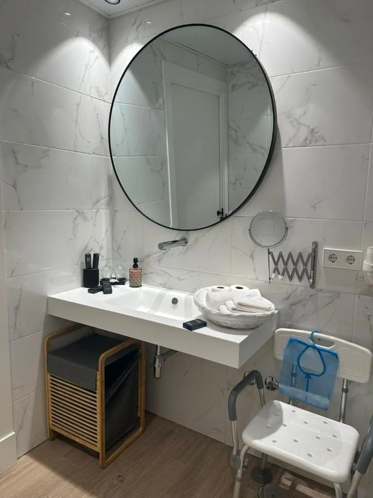 Bathroom in Apartamentos Turísticos La Plaza