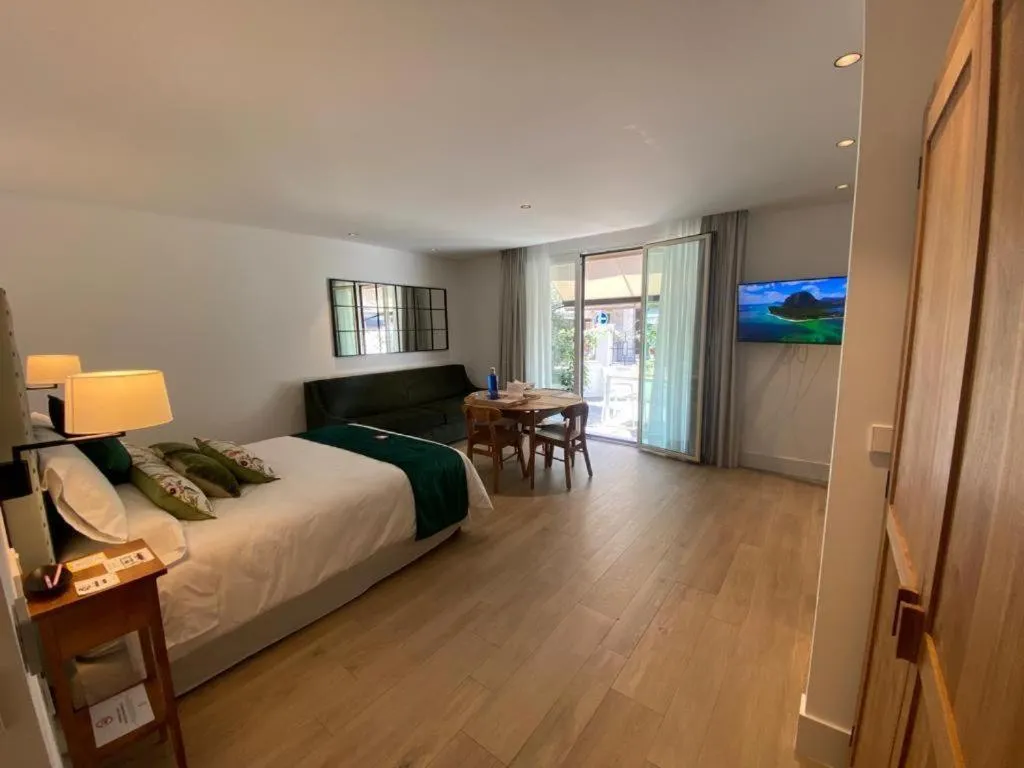 TV and multimedia, Bed in Apartamentos Turísticos La Plaza