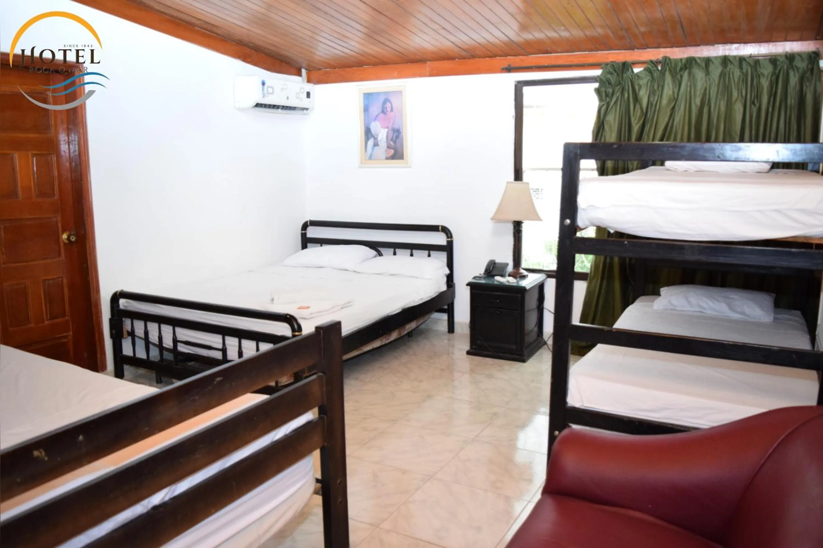 Photo of the whole room, Bed in Hotel Roca & Mar