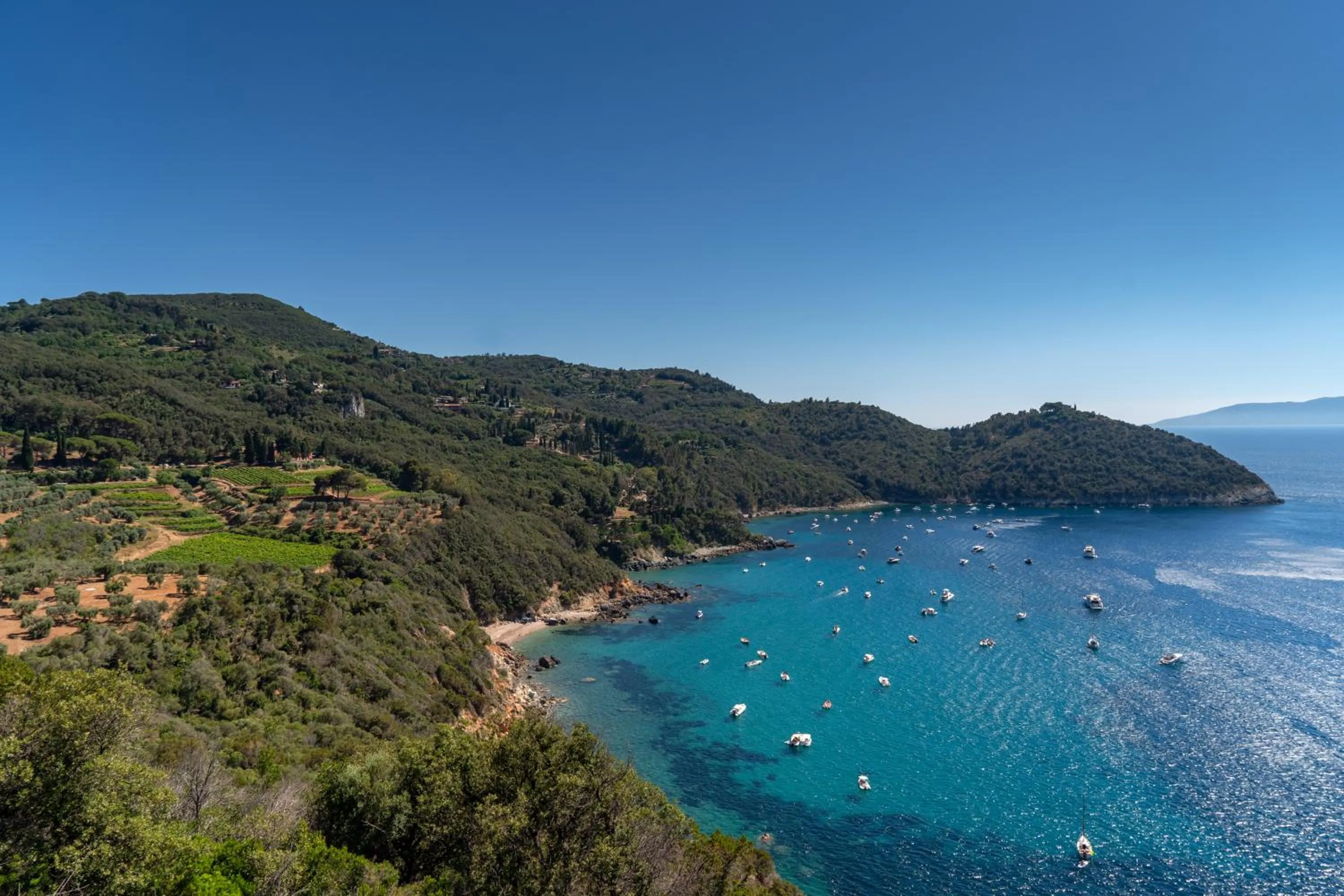 Fishing in Boutique Hotel Torre Di Cala Piccola