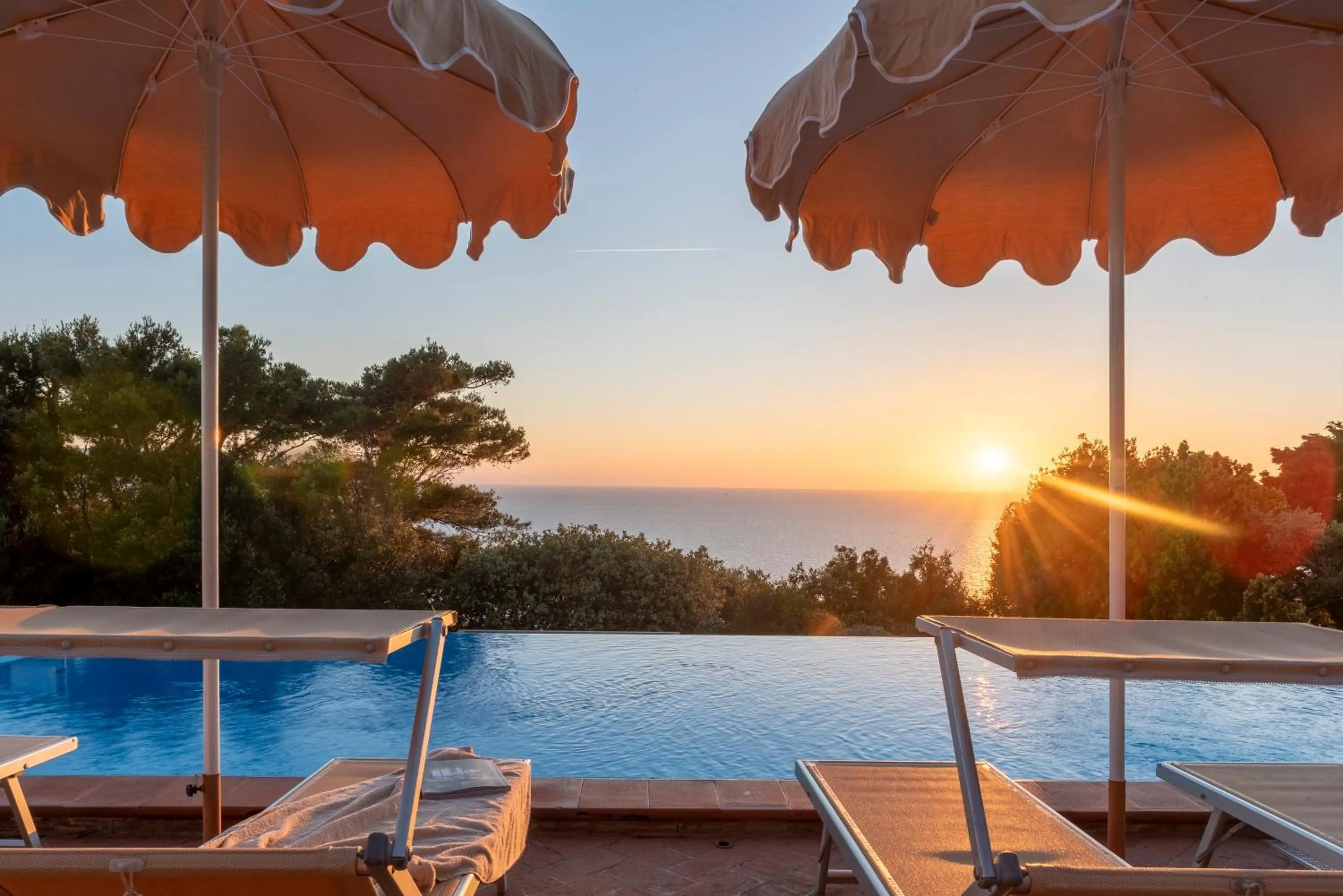 Natural landscape in Boutique Hotel Torre Di Cala Piccola