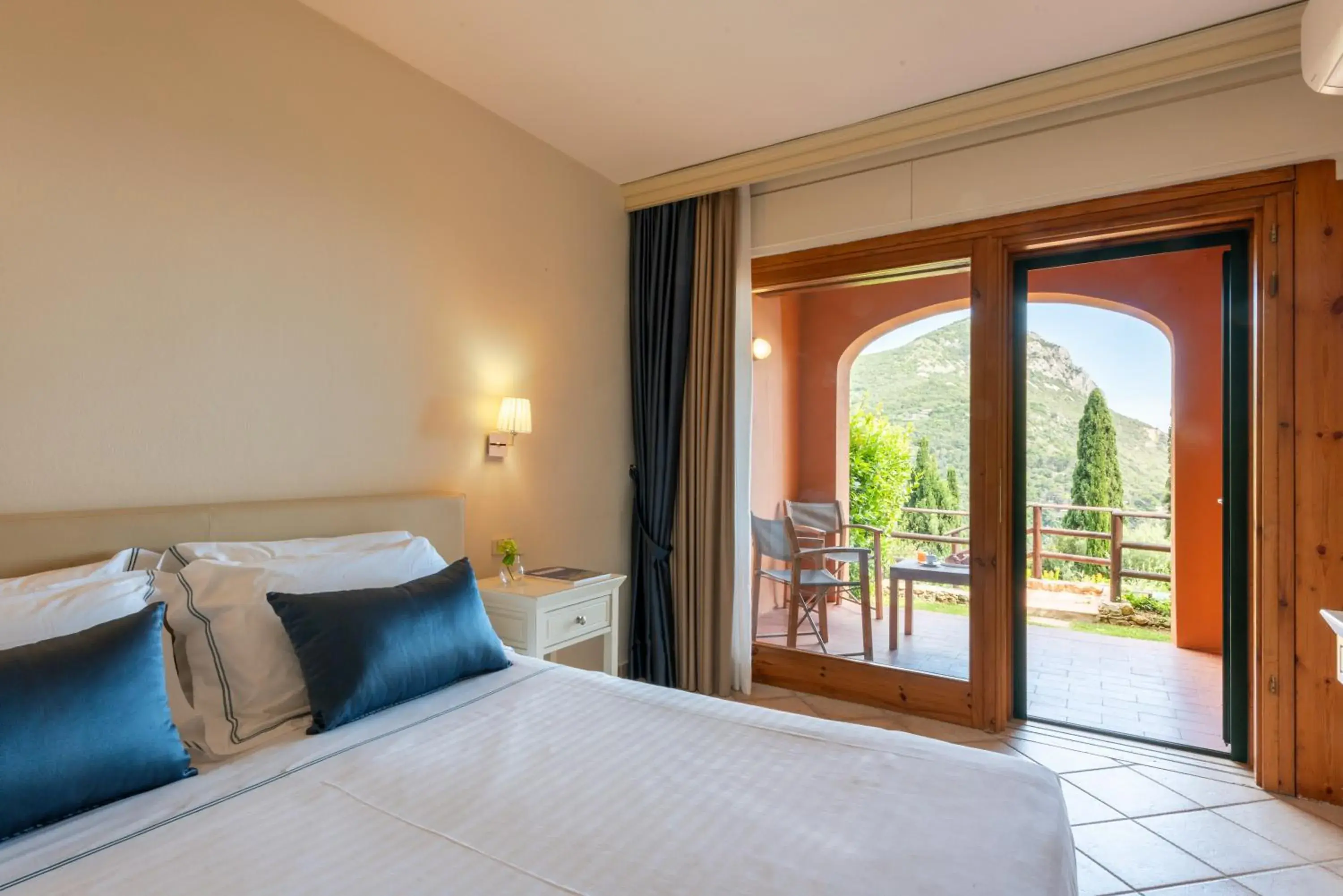 Bed in Boutique Hotel Torre Di Cala Piccola Bed in Boutique Hotel Torre Di Cala Piccola