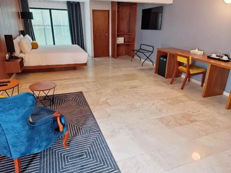 Photo of the whole room in HOTEL LUCA