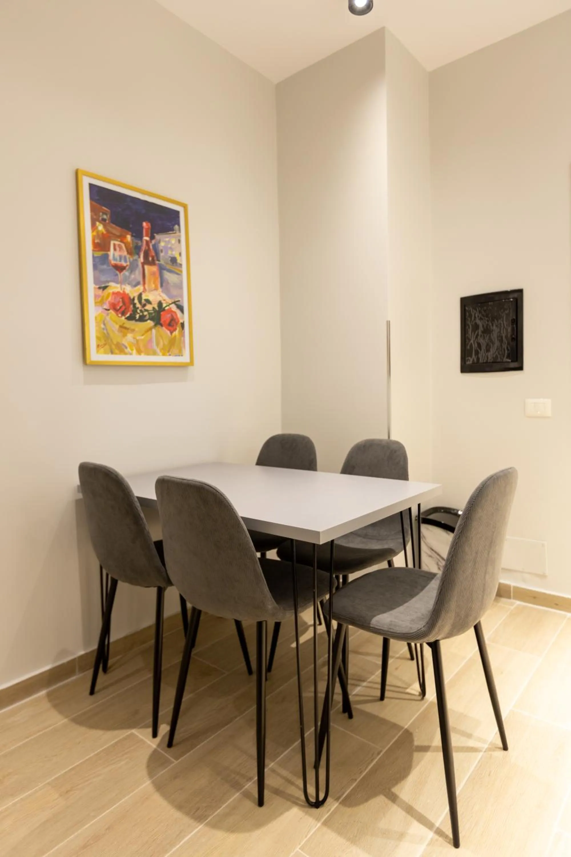 Seating area in Palm Side Hotel