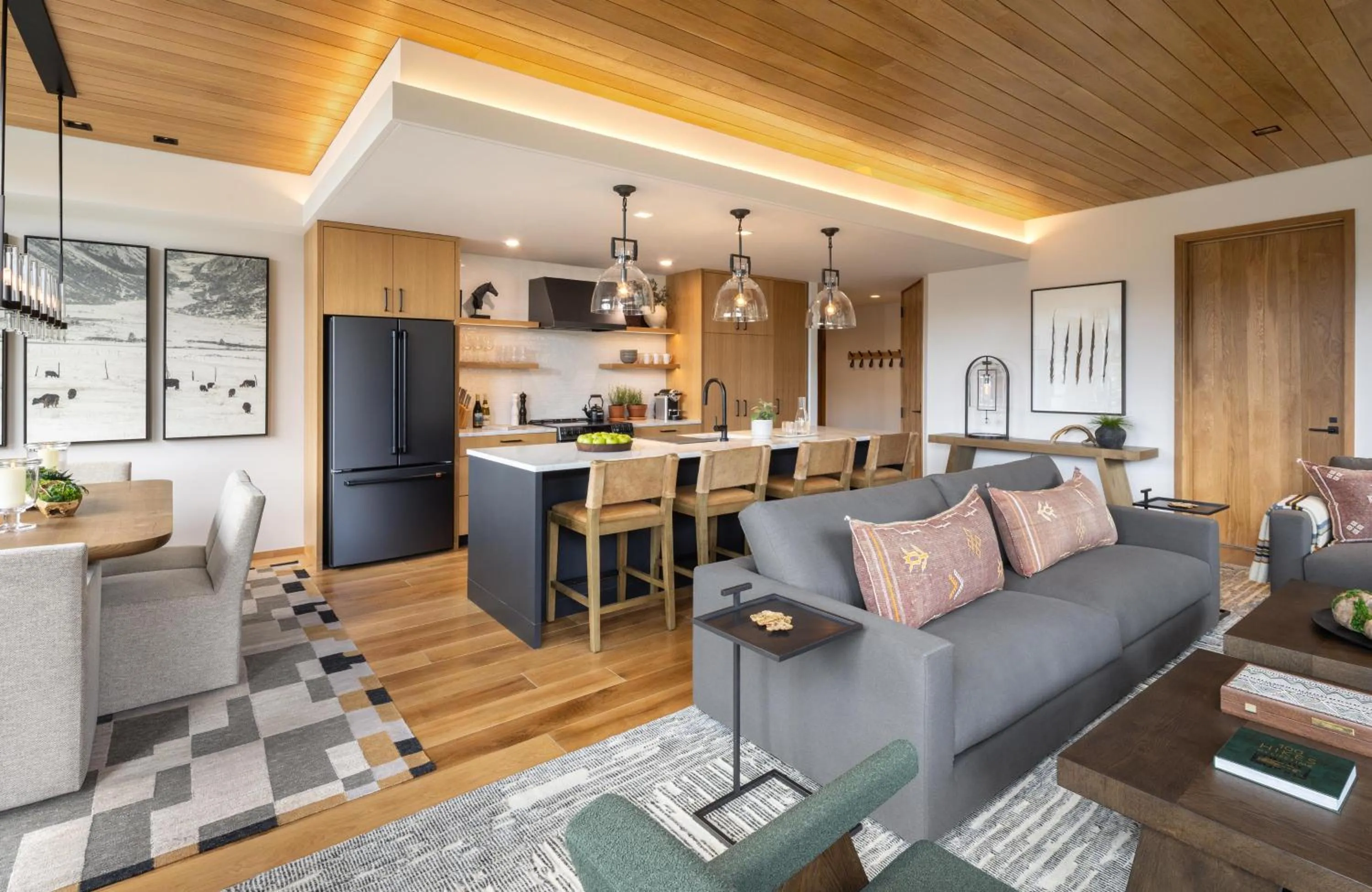 Seating area in The Sylvan Lodge at Snake River Sporting Club