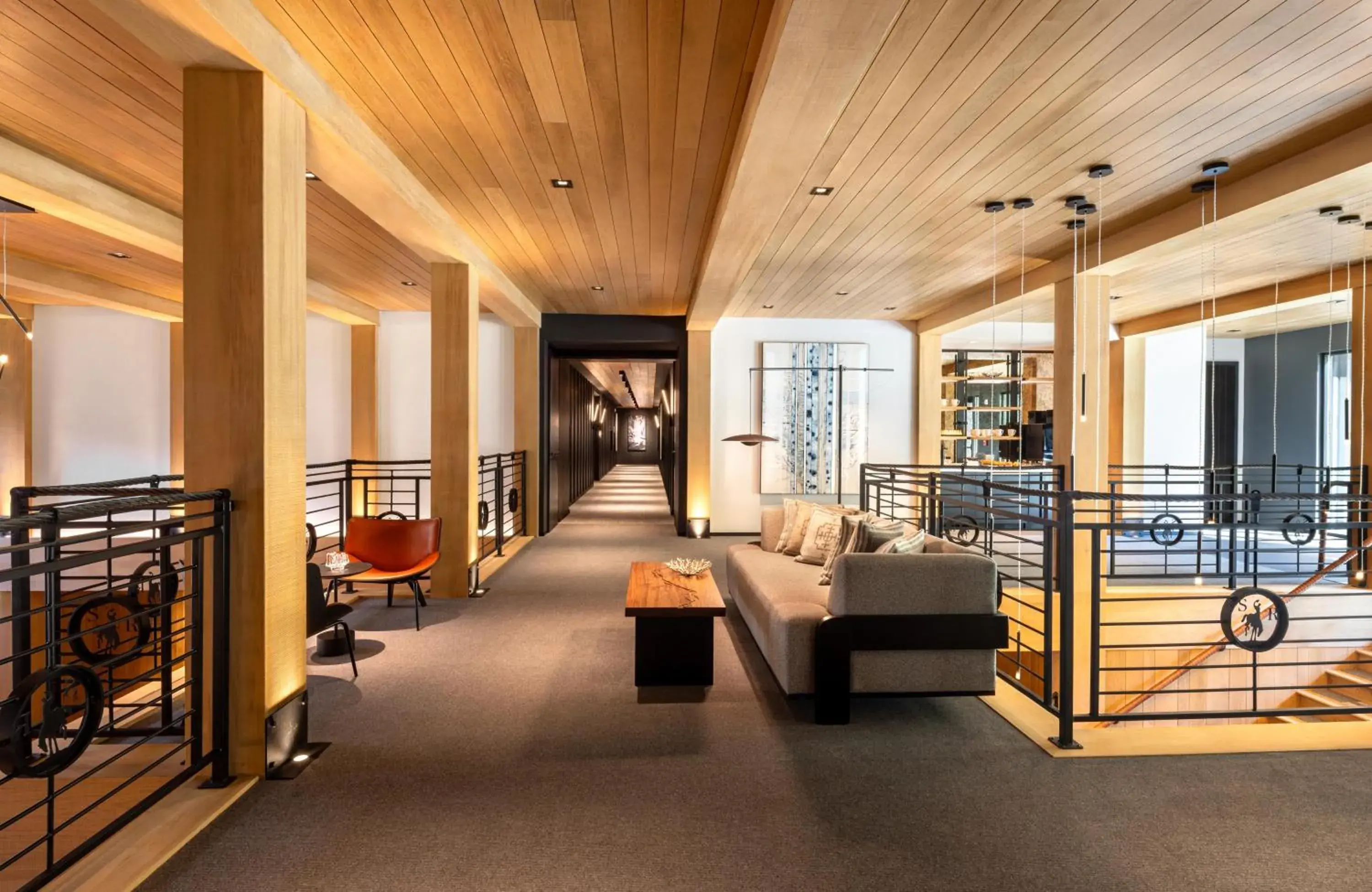 Lounge or bar in The Sylvan Lodge at Snake River Sporting Club Lounge or bar in The Sylvan Lodge at Snake River Sporting Club