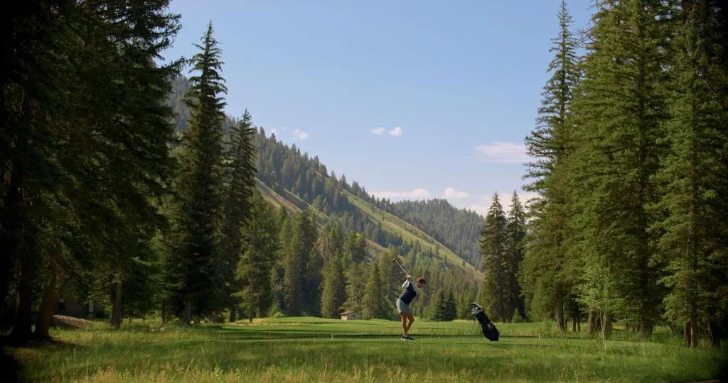 Golfcourse in The Sylvan Lodge at Snake River Sporting Club