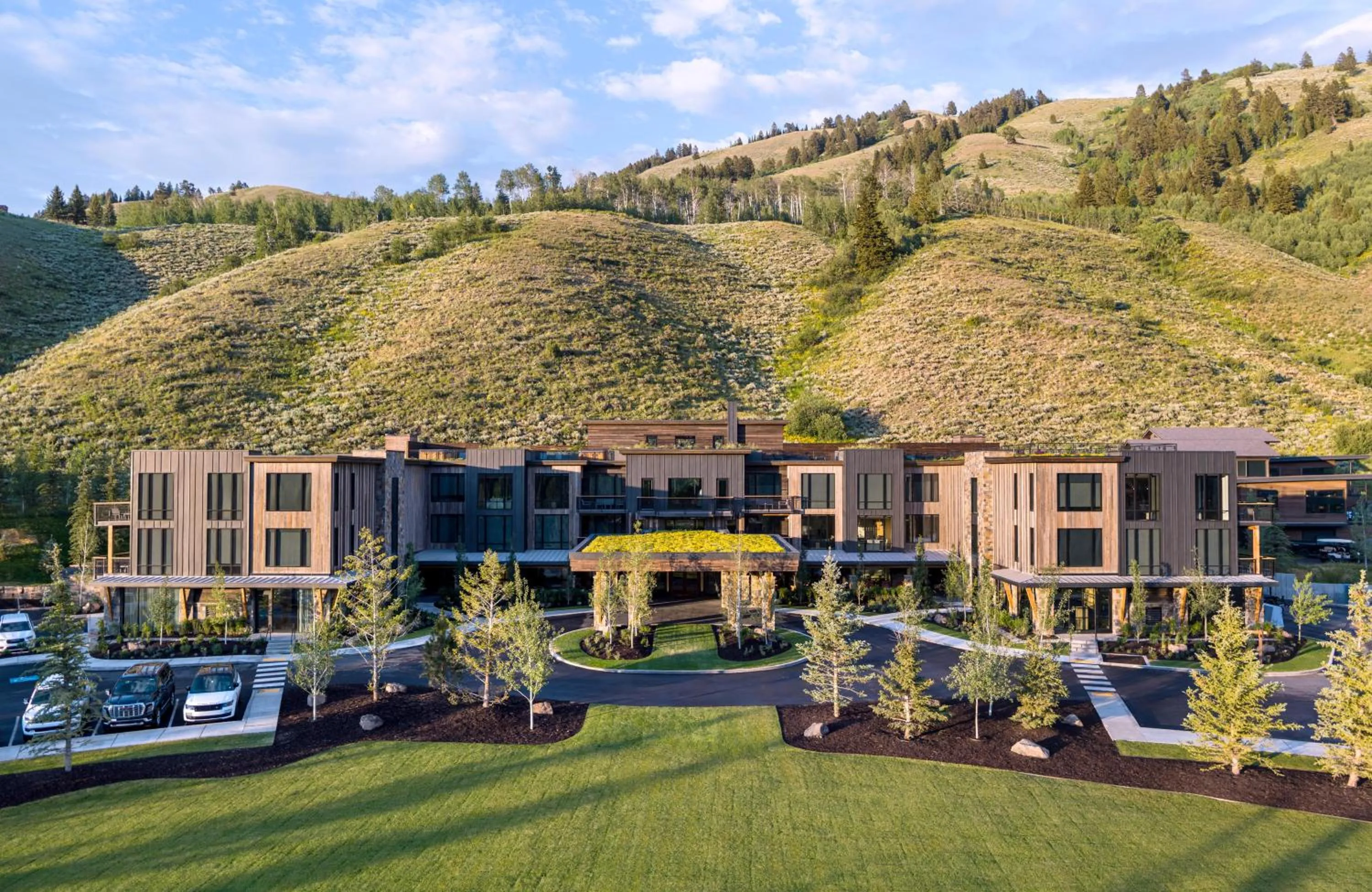 Property building in The Sylvan Lodge at Snake River Sporting Club