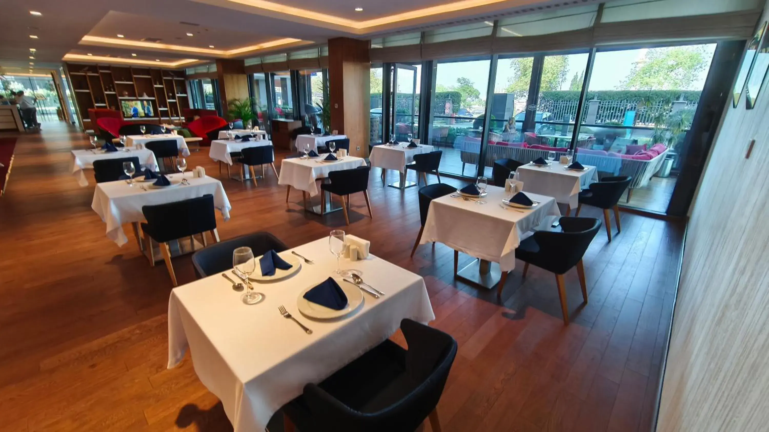 Restaurant/places to eat in Hampton by Hilton Samsun Restaurant/places to eat in Hampton by Hilton Samsun