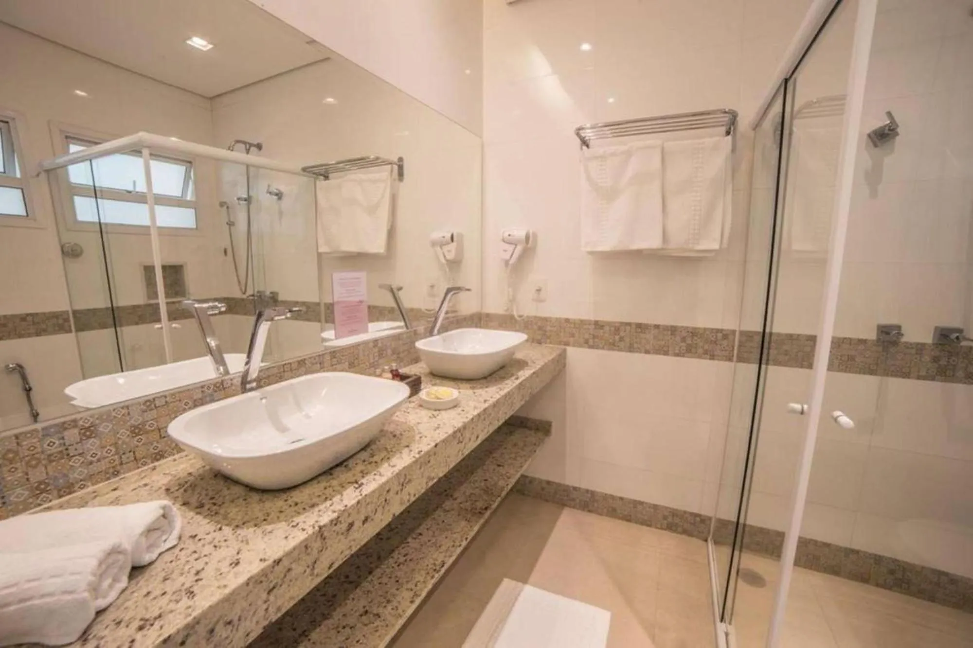 Bathroom in Amora Hotel Maresias