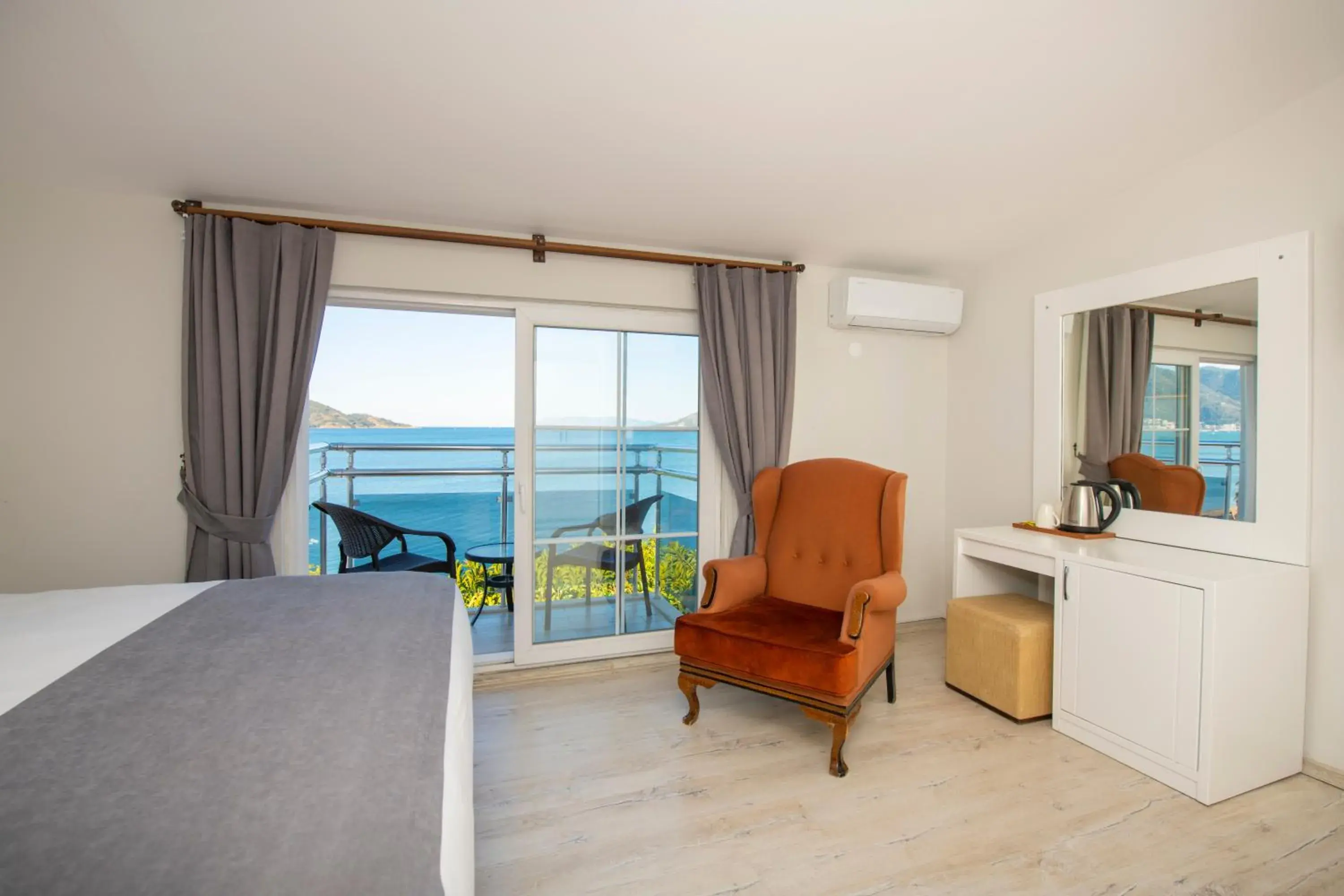 Bed in Mia Casa Hotel Bed in Mia Casa Hotel