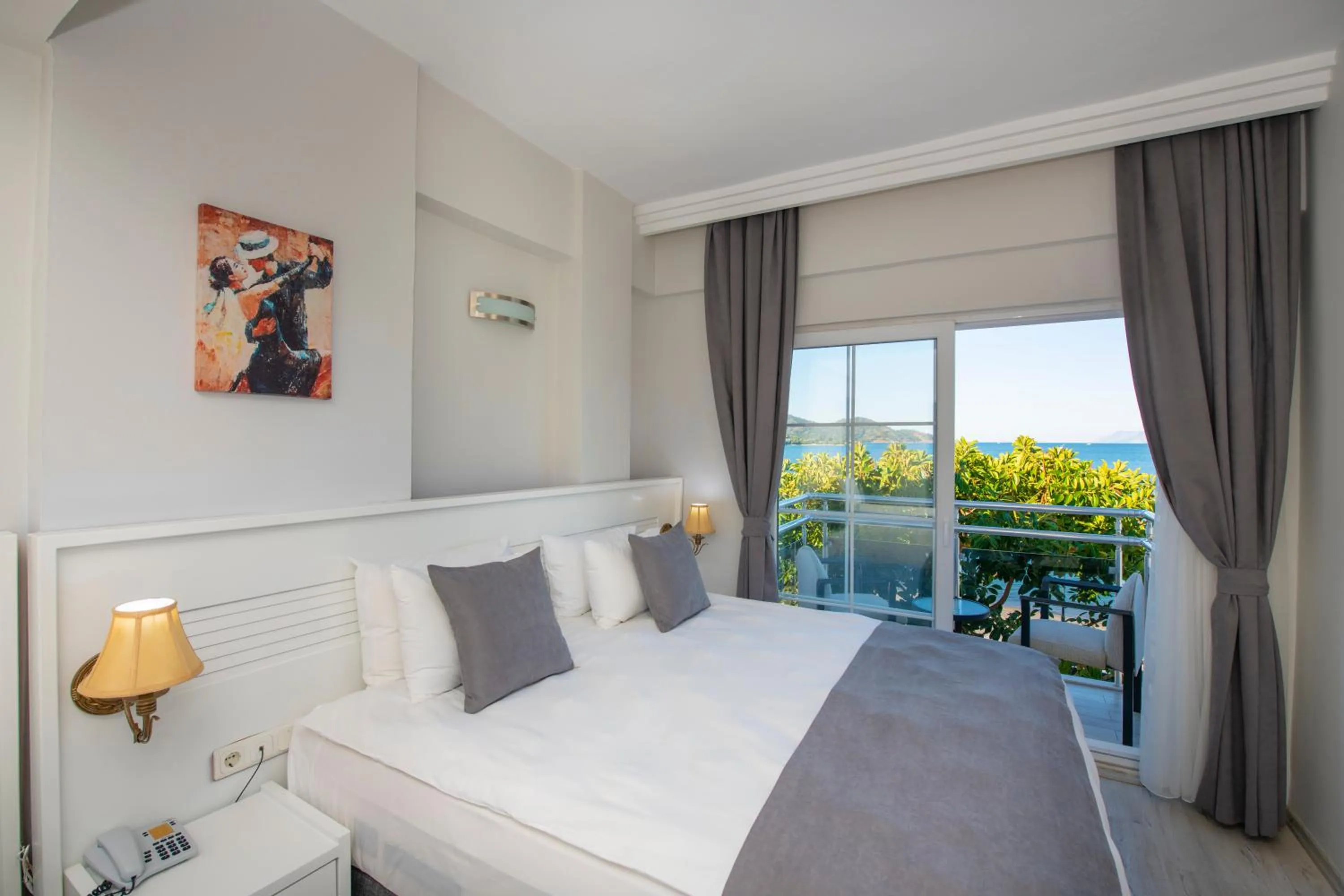 Bed in Mia Casa Hotel