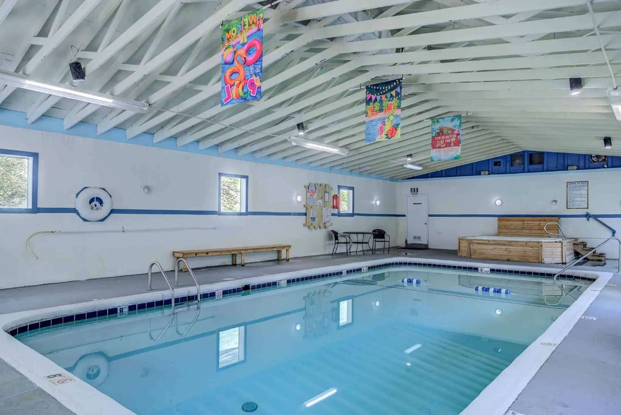 Swimming pool in The Highlands at Sugar Swimming pool in The Highlands at Sugar