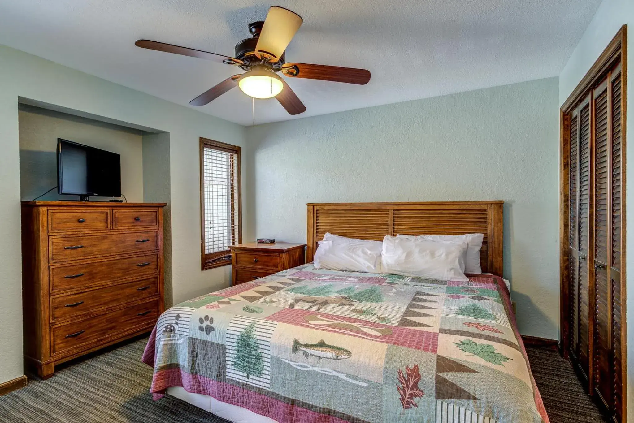 Bed in The Highlands at Sugar Bed in The Highlands at Sugar