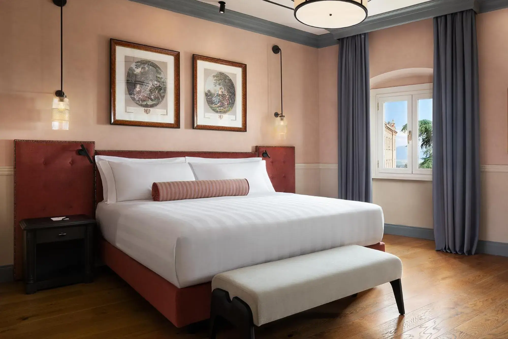 Bedroom, Bed in Sina Brufani Bedroom, Bed in Sina Brufani