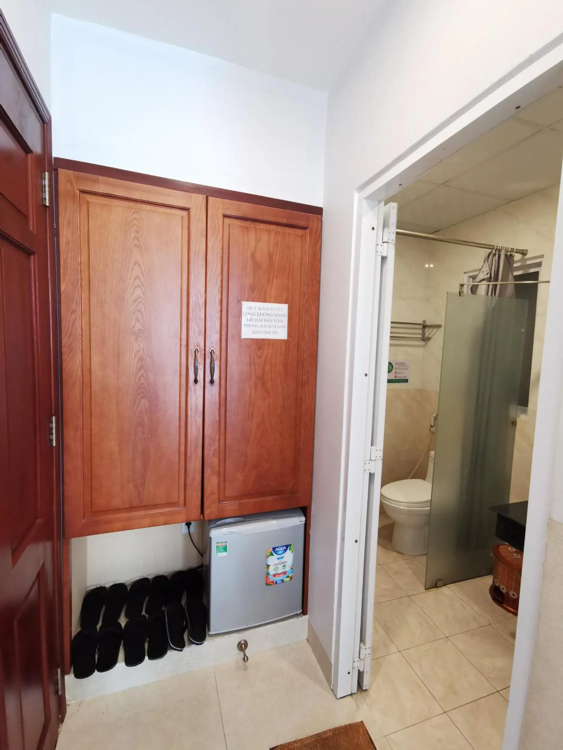 Toilet in Sen Vàng Hotel