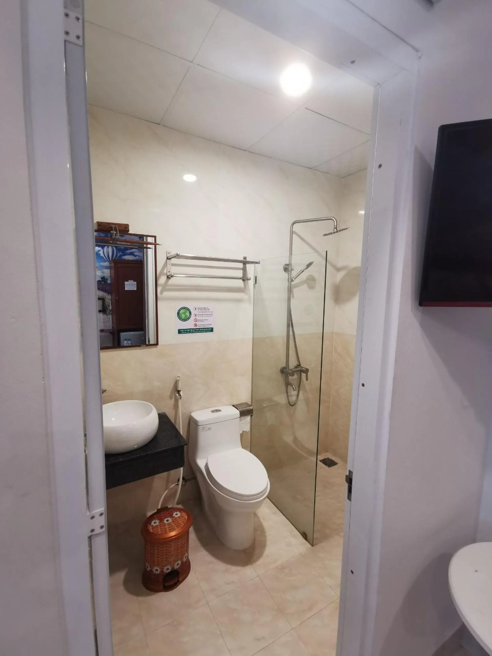 Toilet in Sen Vàng Hotel