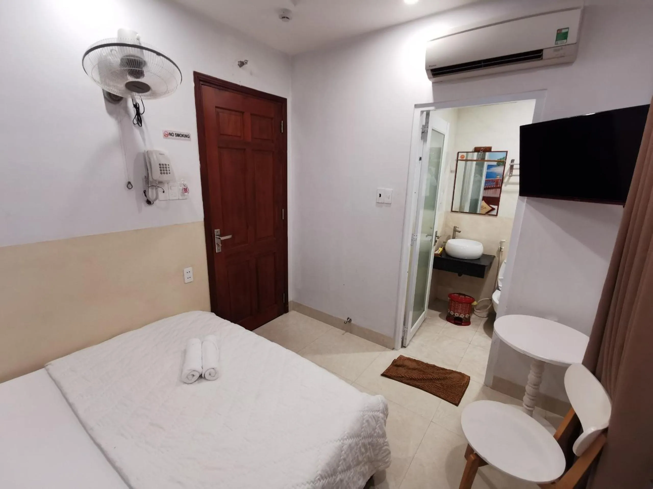 Bed in Sen Vàng Hotel