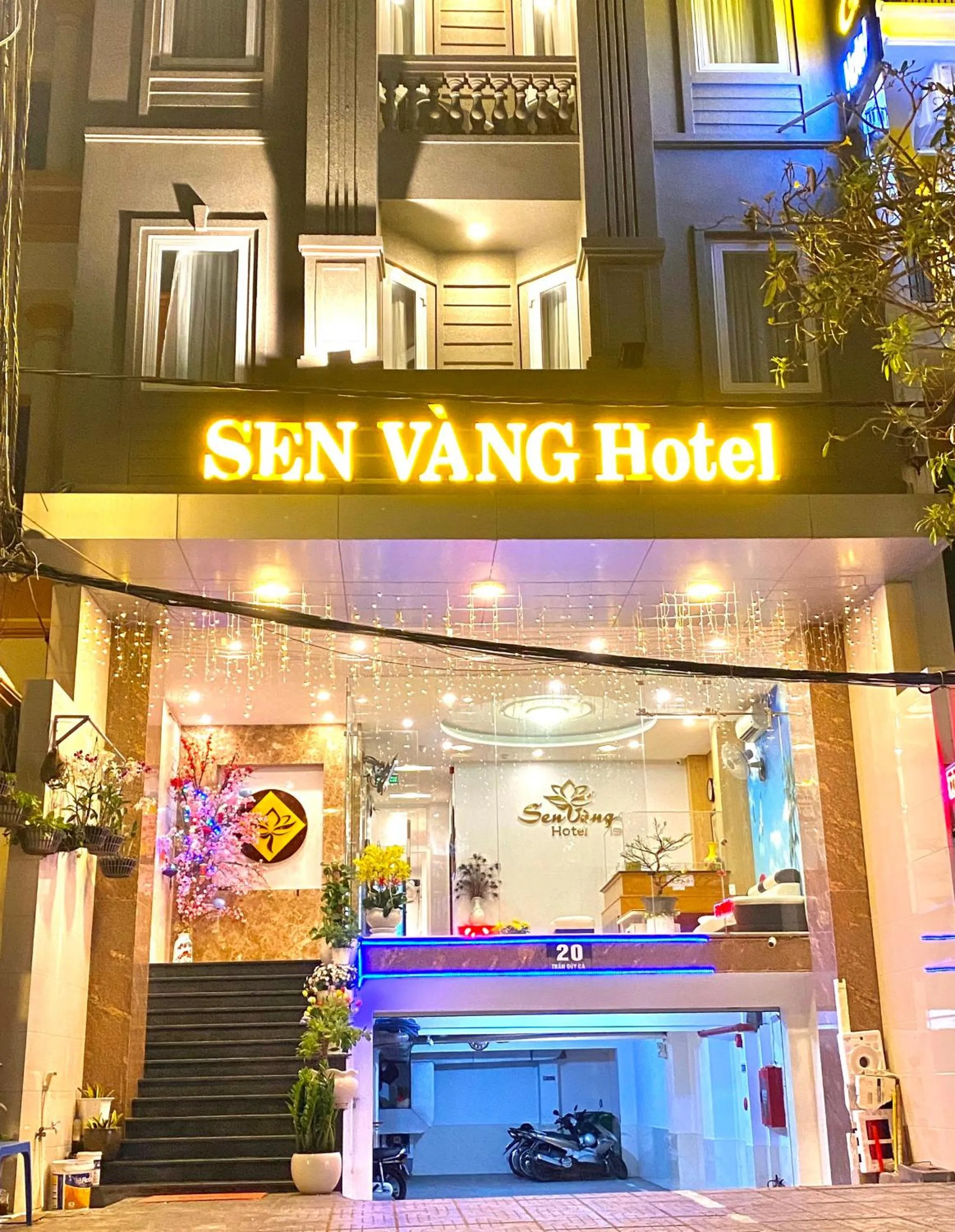 Property building in Sen Vàng Hotel