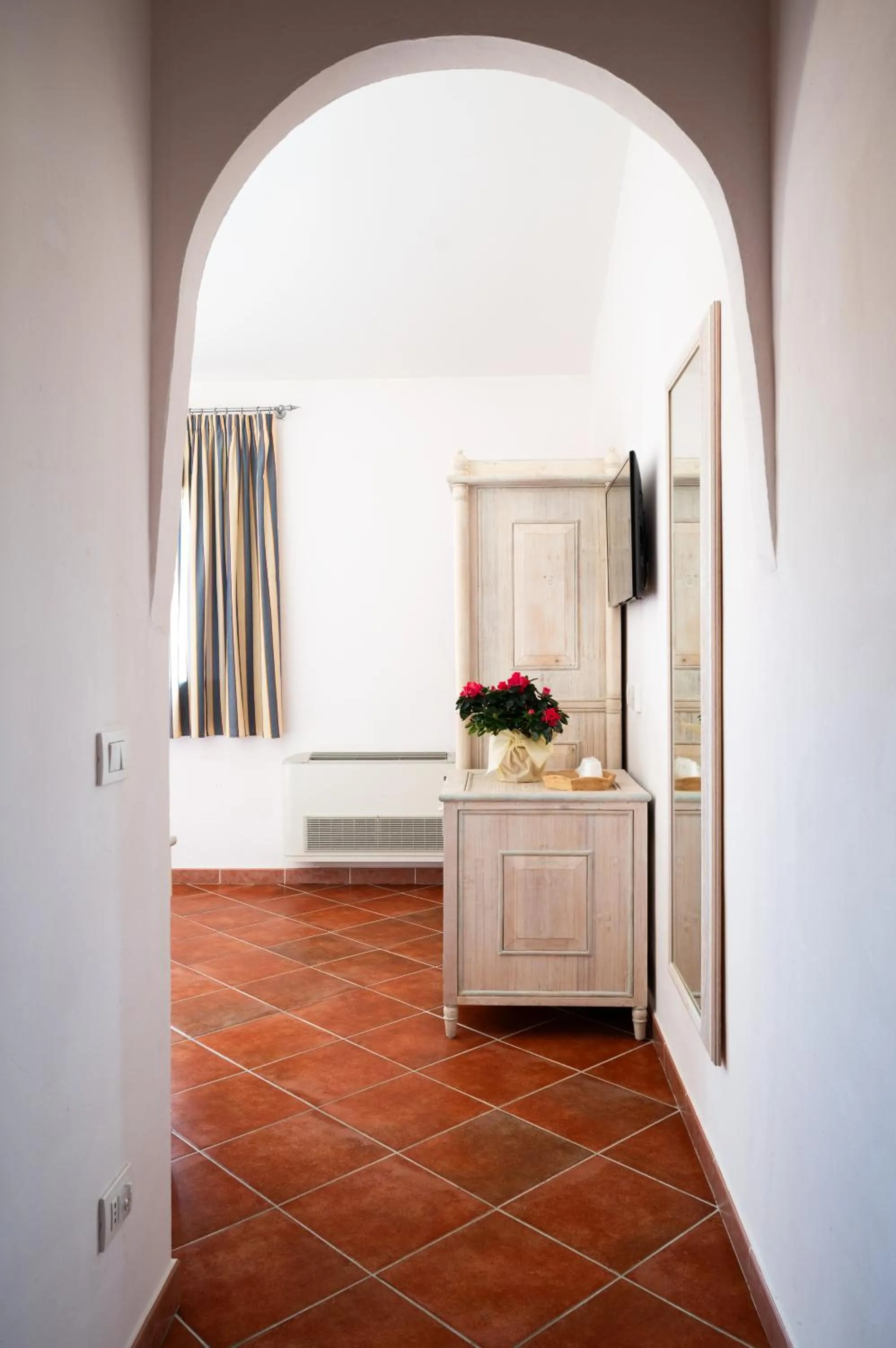 Bedroom in Hotel Monti Di Mola