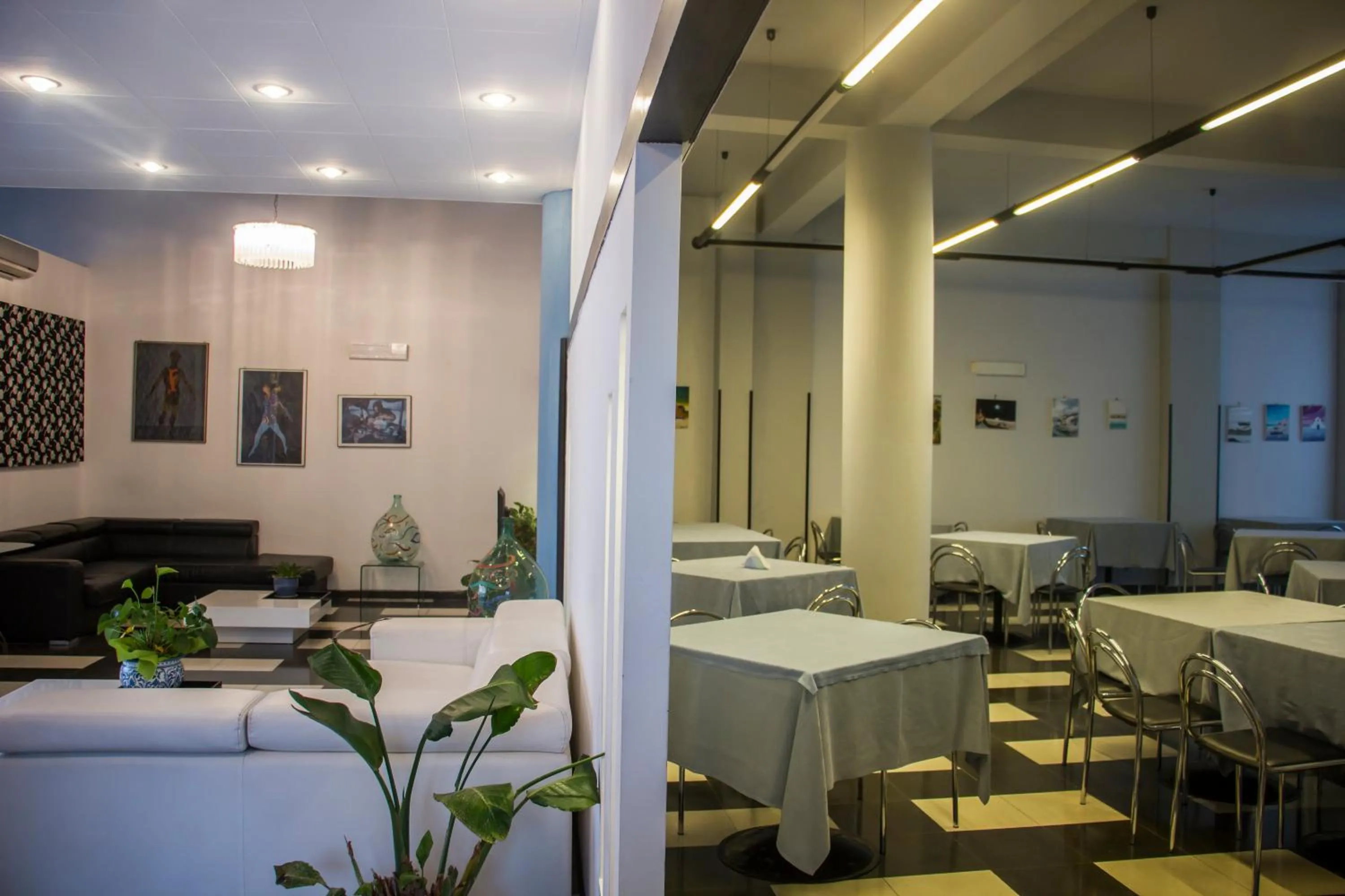 Other in La Piramide