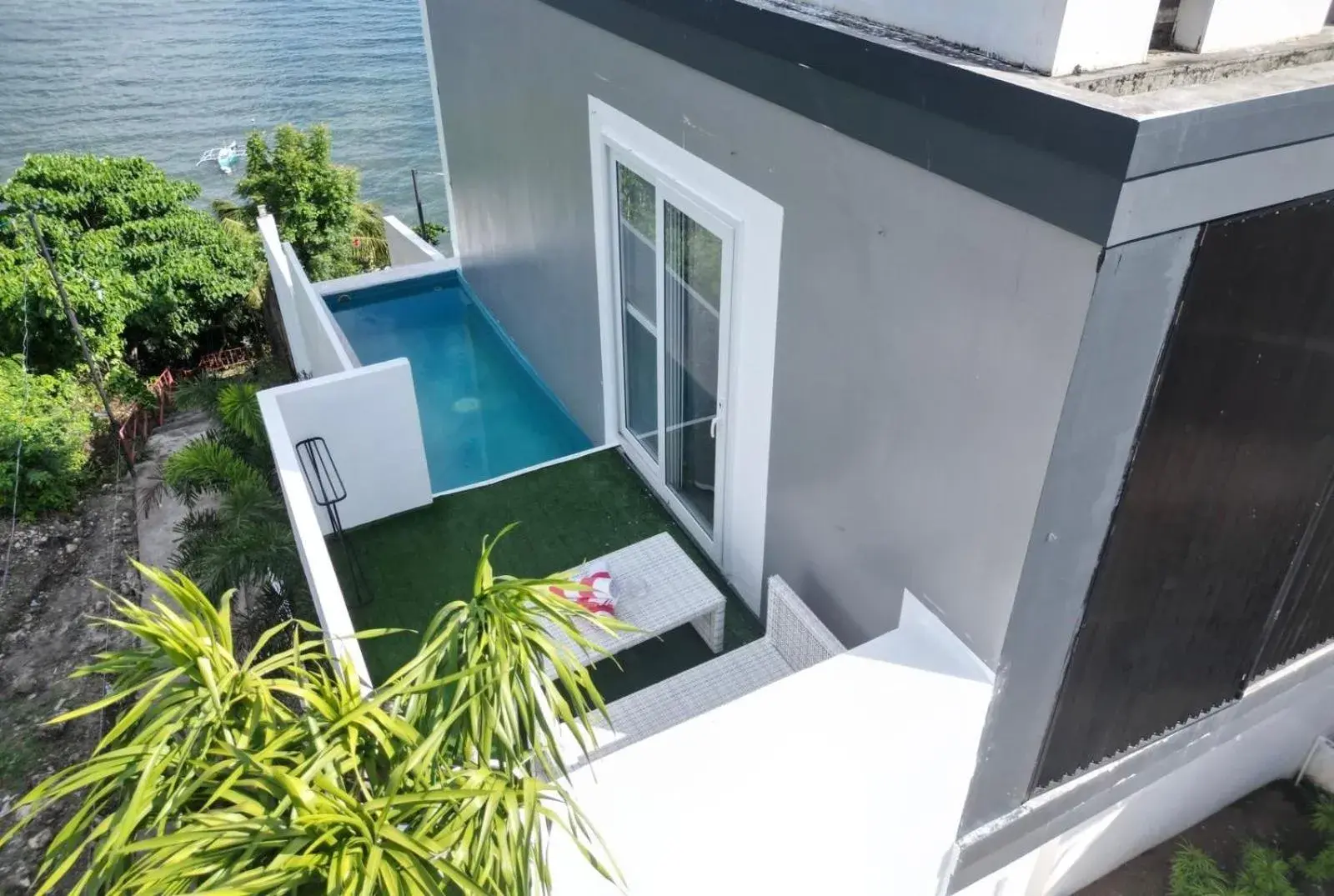 Pool view in Epic Suites Bohol ADULTS ONLY Pool view in Epic Suites Bohol ADULTS ONLY