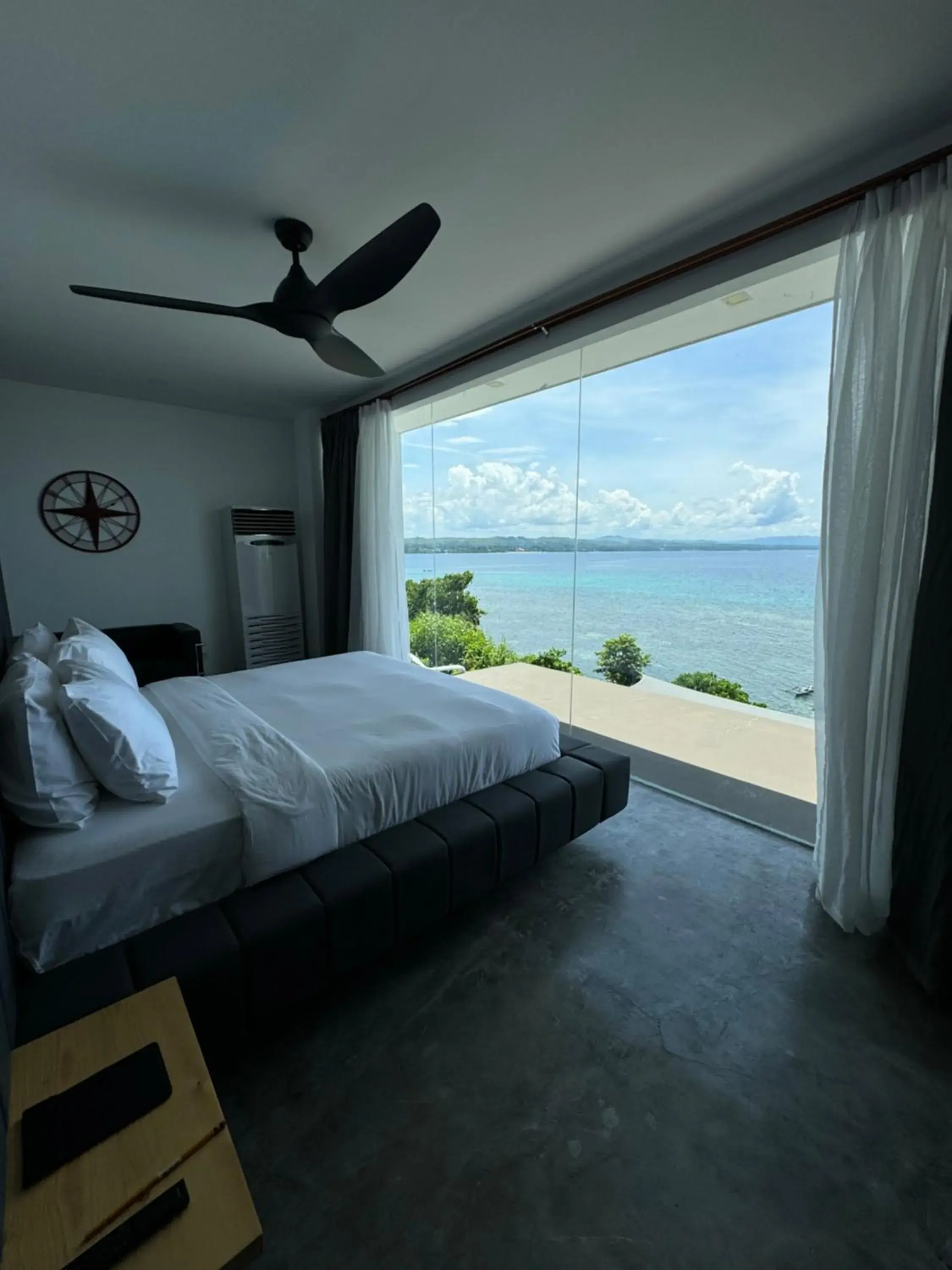 Photo of the whole room, Bed in Epic Suites Bohol ADULTS ONLY Photo of the whole room, Bed in Epic Suites Bohol ADULTS ONLY