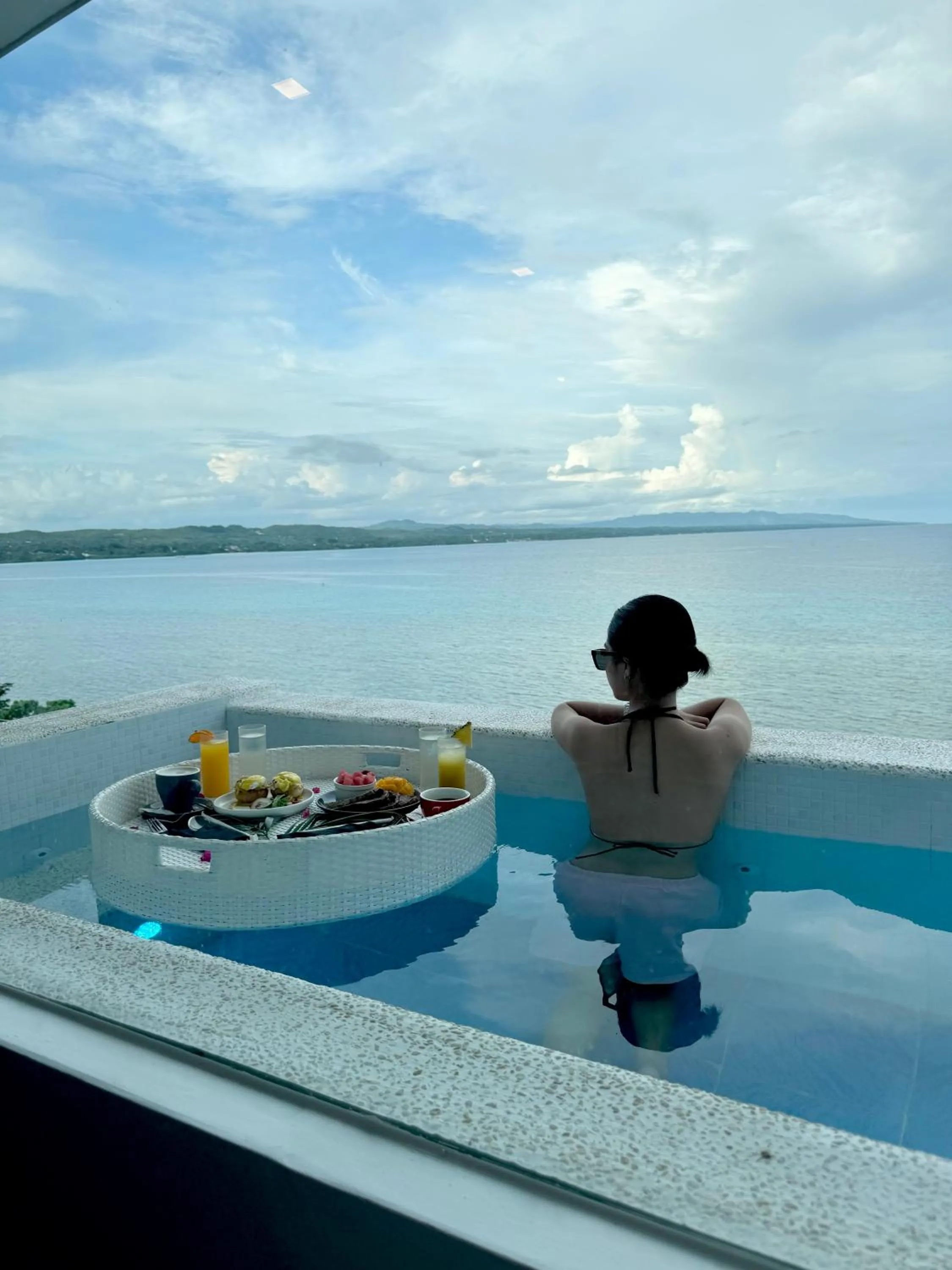 Balcony/Terrace in Epic Suites Bohol ADULTS ONLY