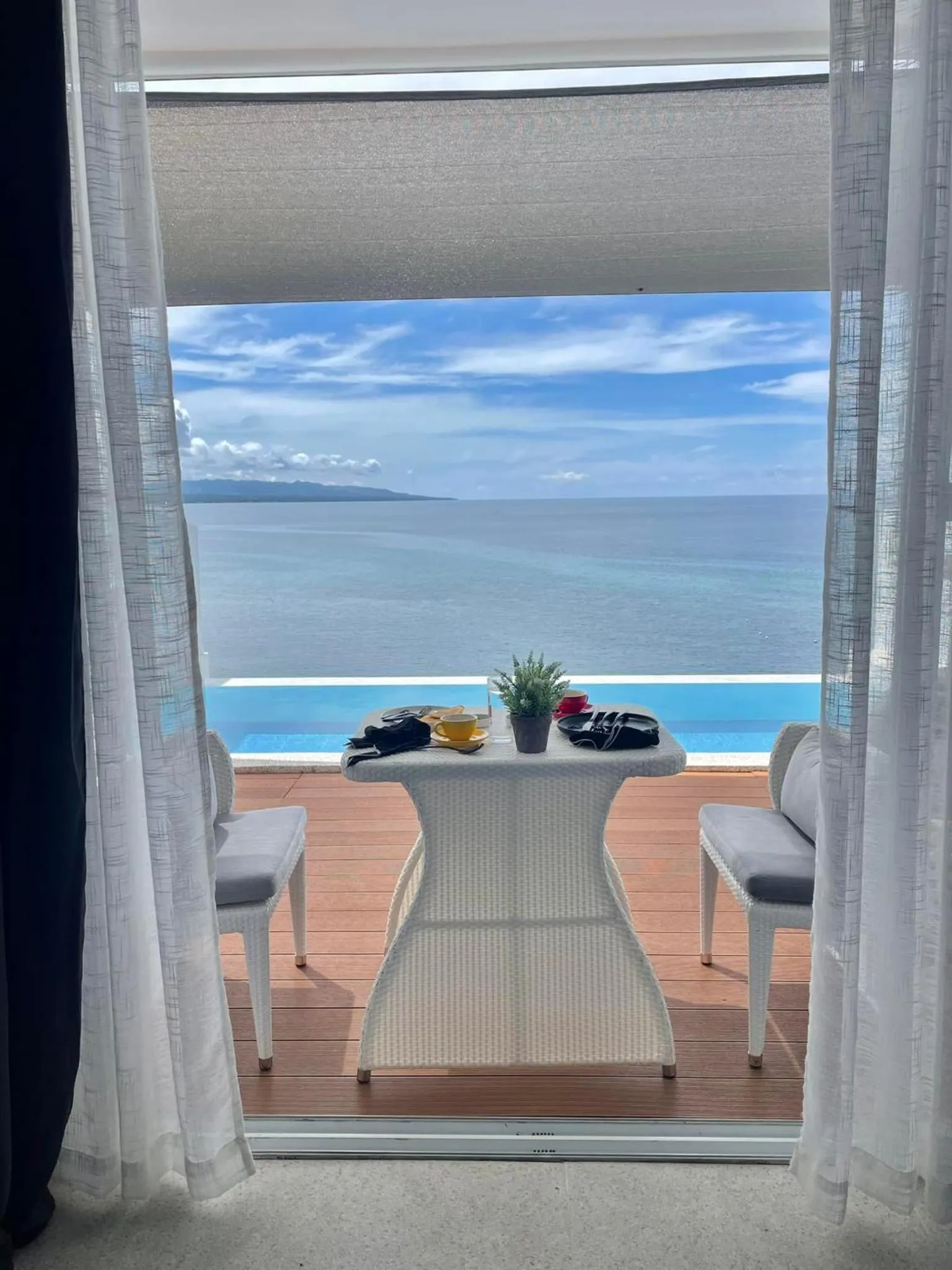 Balcony/Terrace in Epic Suites Bohol ADULTS ONLY