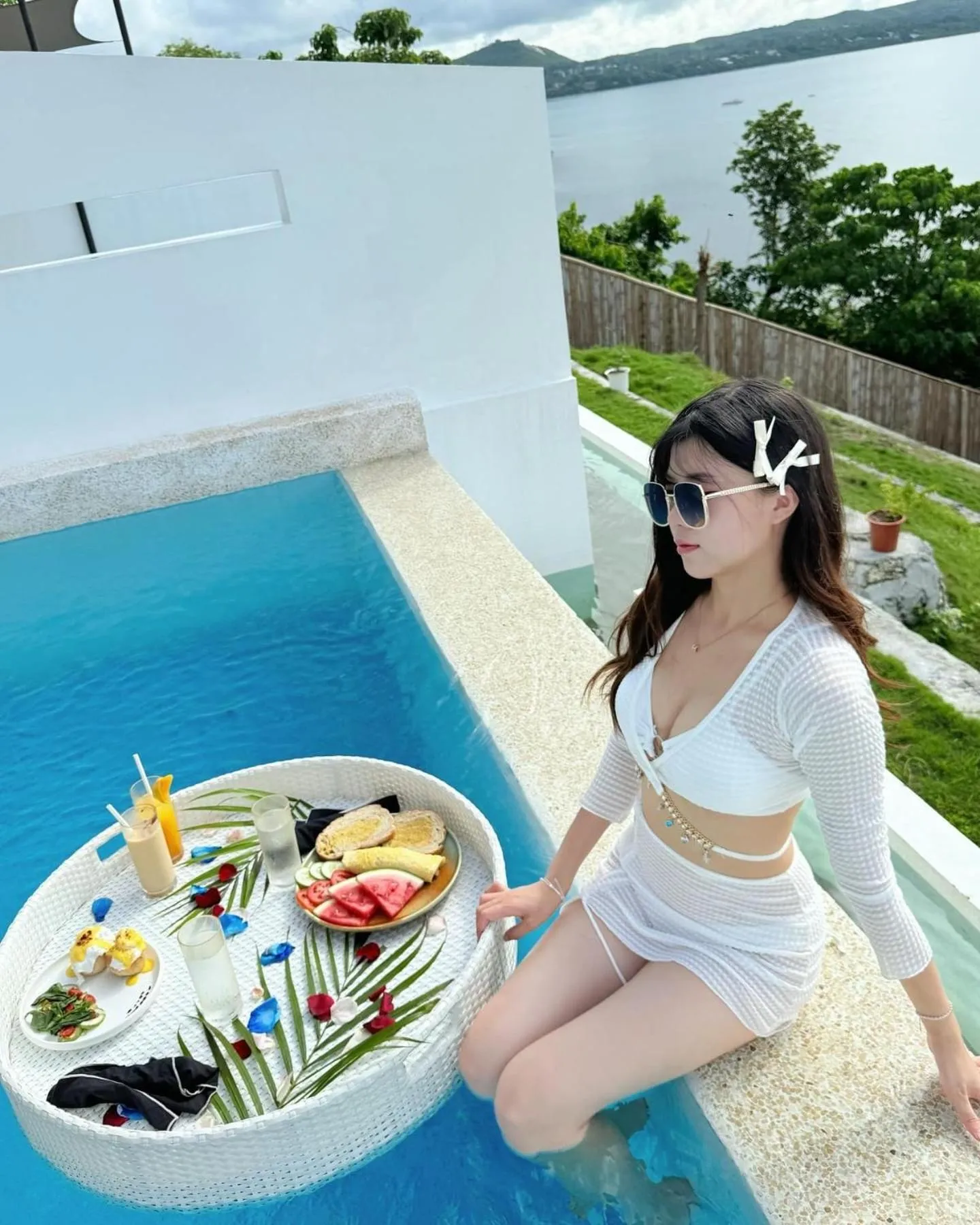 Balcony/Terrace in Epic Suites Bohol ADULTS ONLY