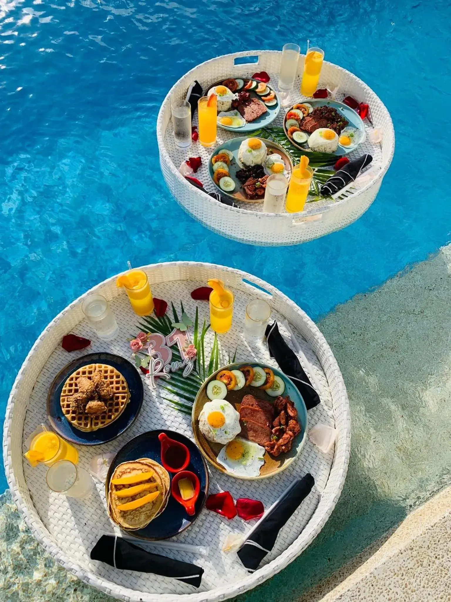 Swimming pool in Epic Suites Bohol ADULTS ONLY Swimming pool in Epic Suites Bohol ADULTS ONLY