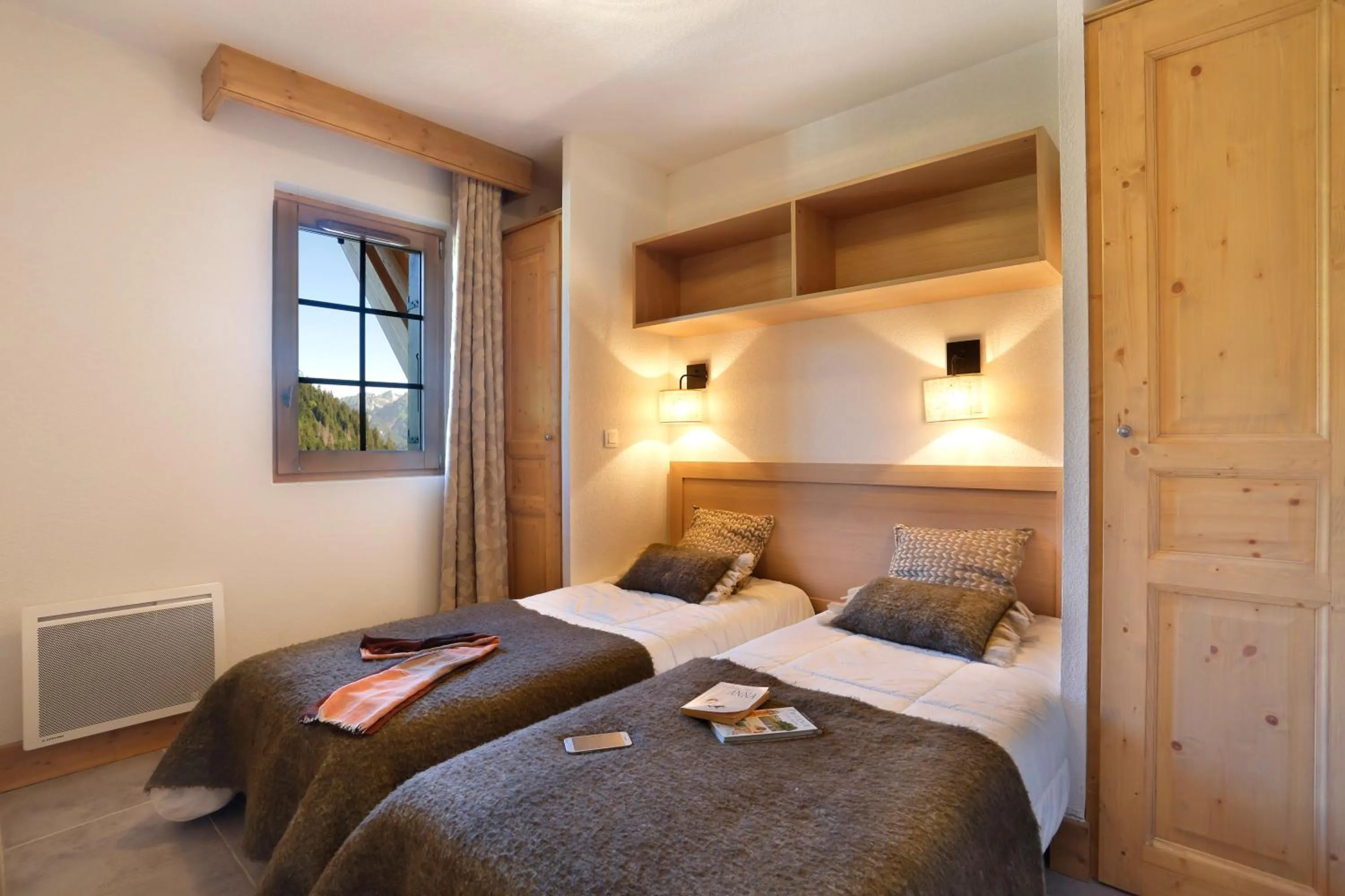 Bedroom, Bed in Résidence Néméa Le Grand Ermitage