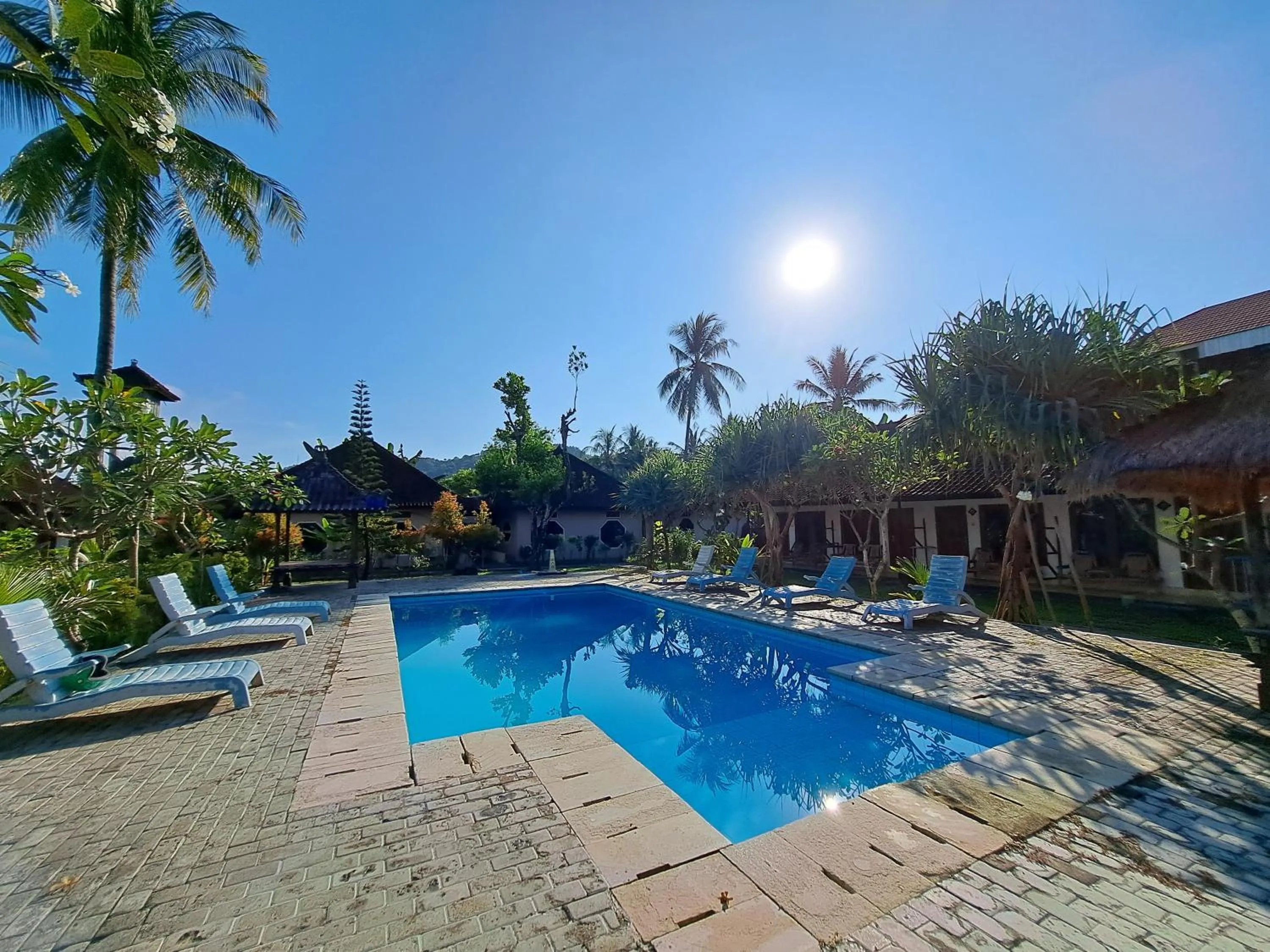 Pool view in Surfers Beachfront Lombok