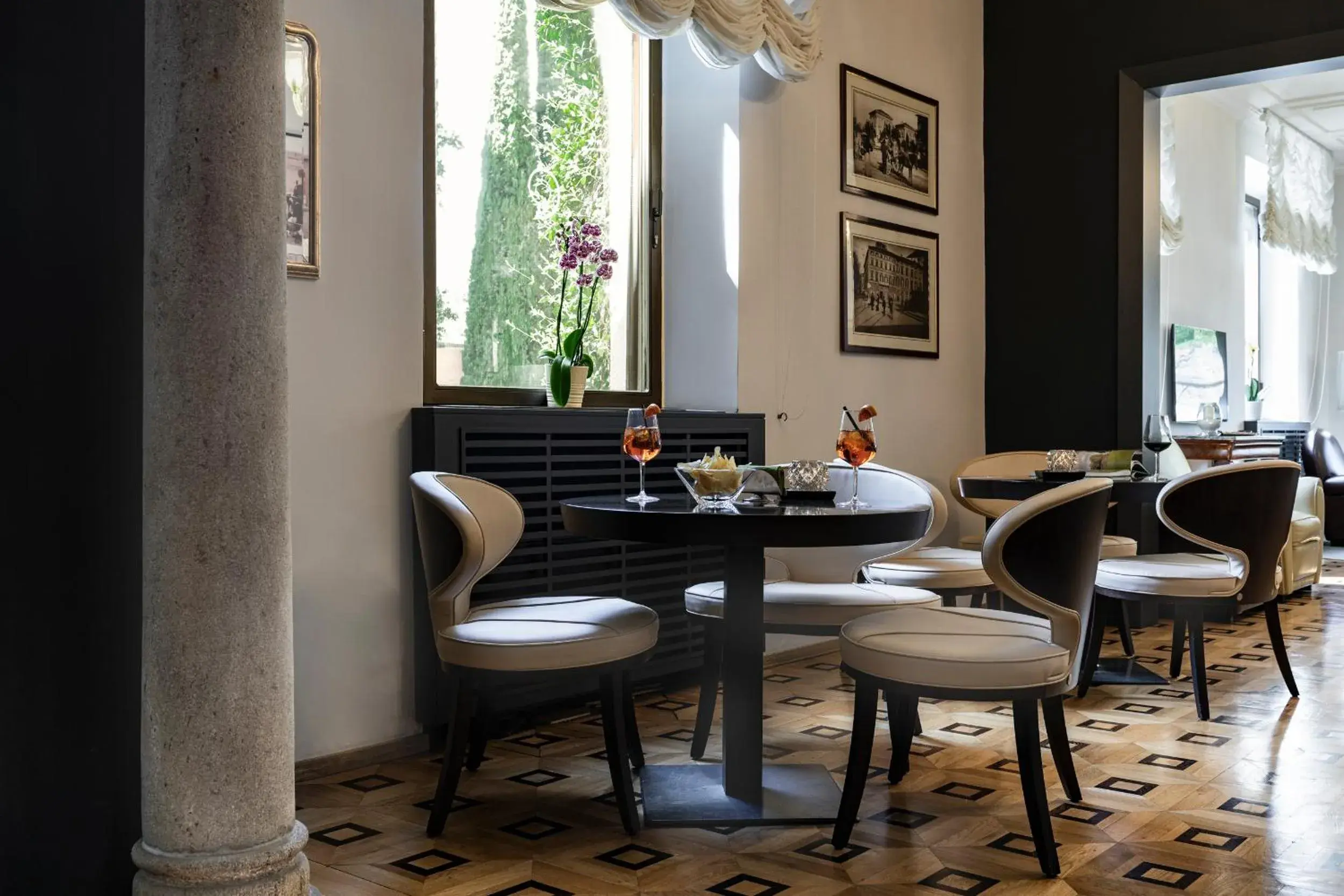 Lounge or bar in Albergo Celide Lounge or bar in Albergo Celide