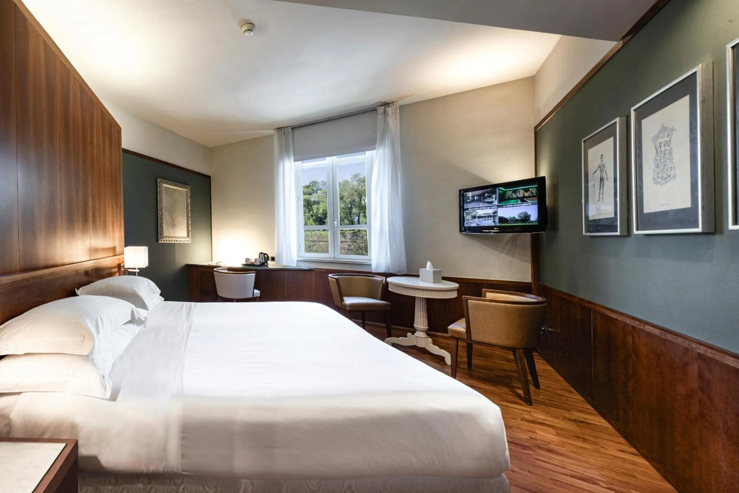 Bed in Albergo Celide