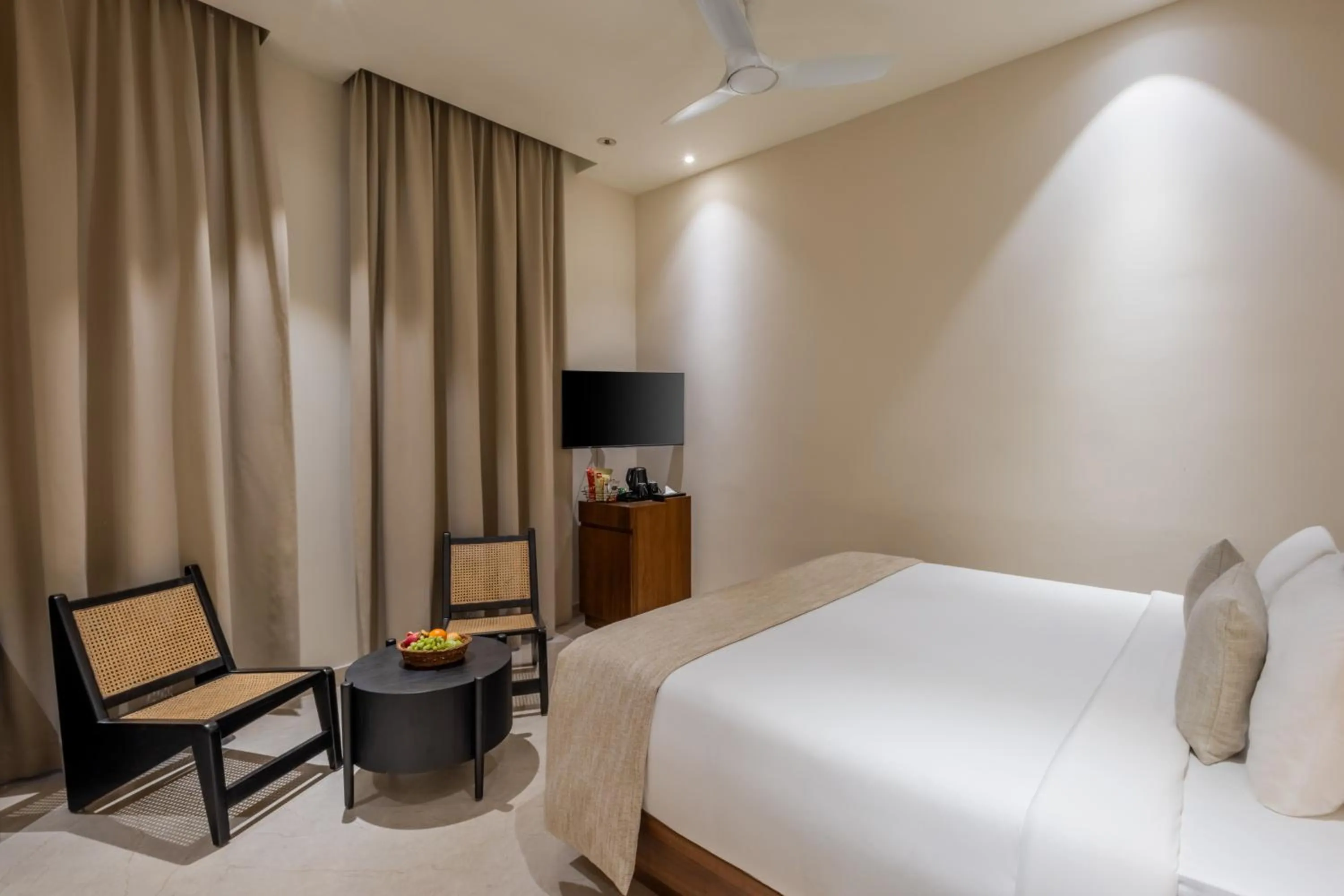 Photo of the whole room, Bed in Flora Vythiri Resort Wayanad