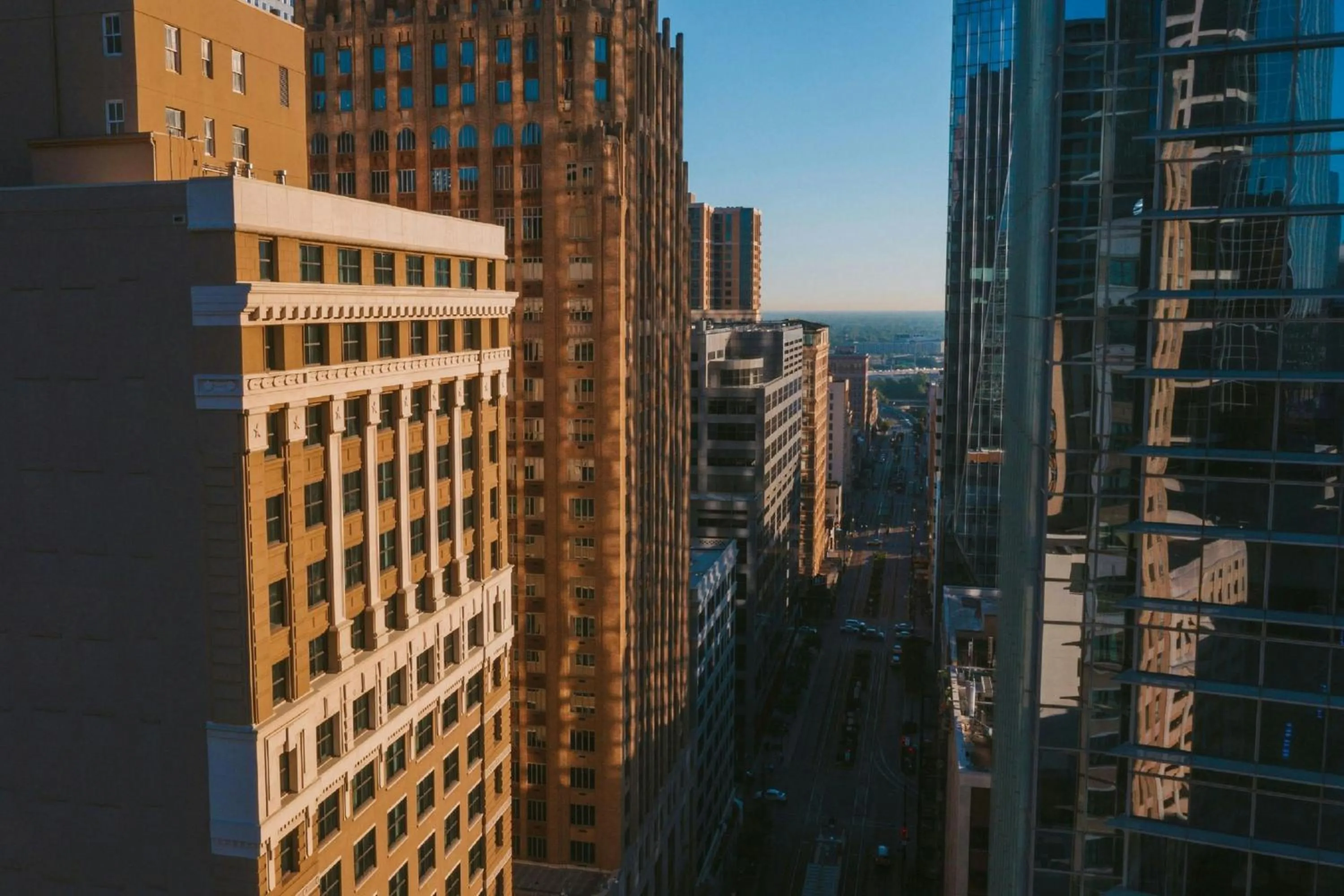 Property building in JW Marriott Houston Downtown