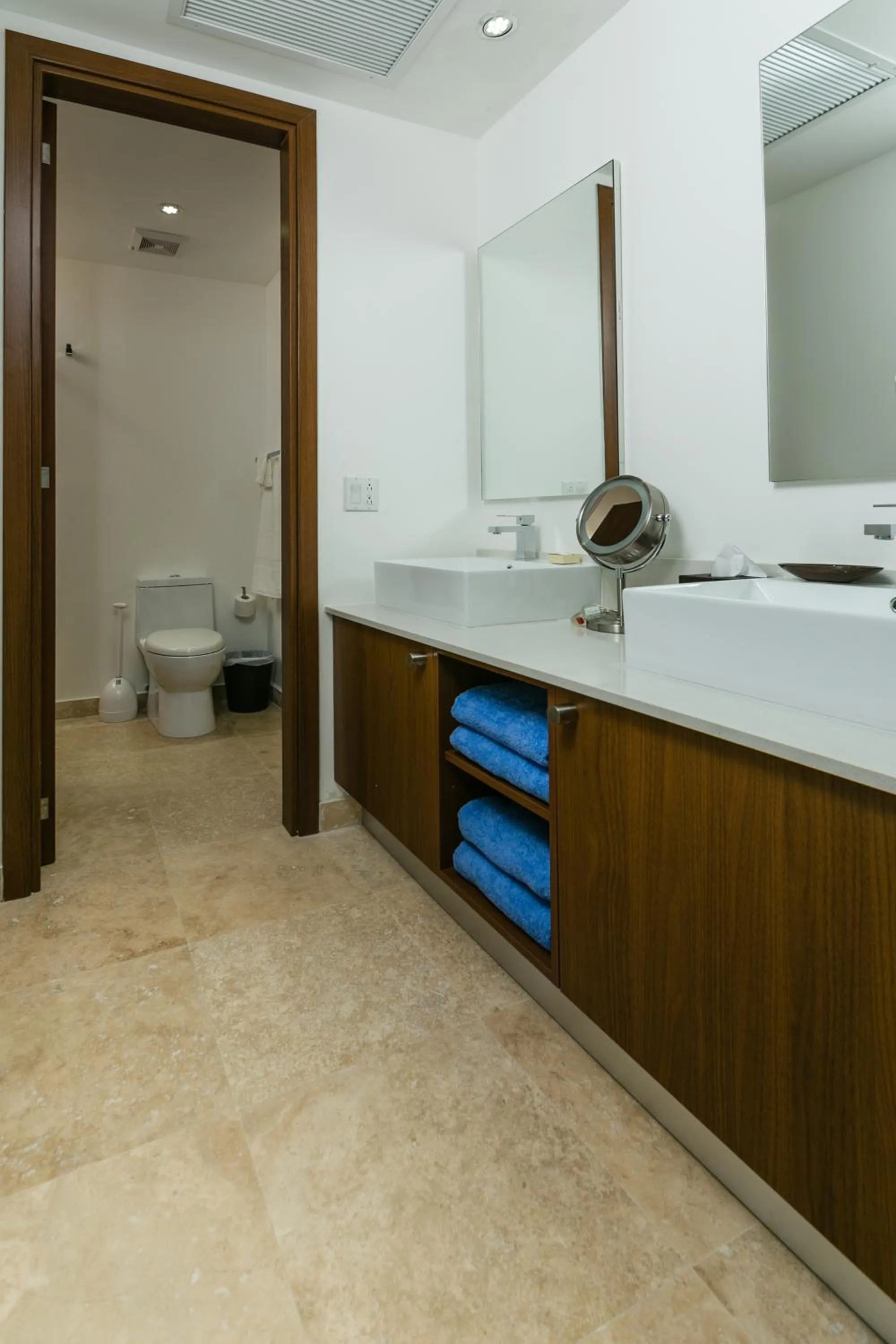 Bathroom in Blue Residences