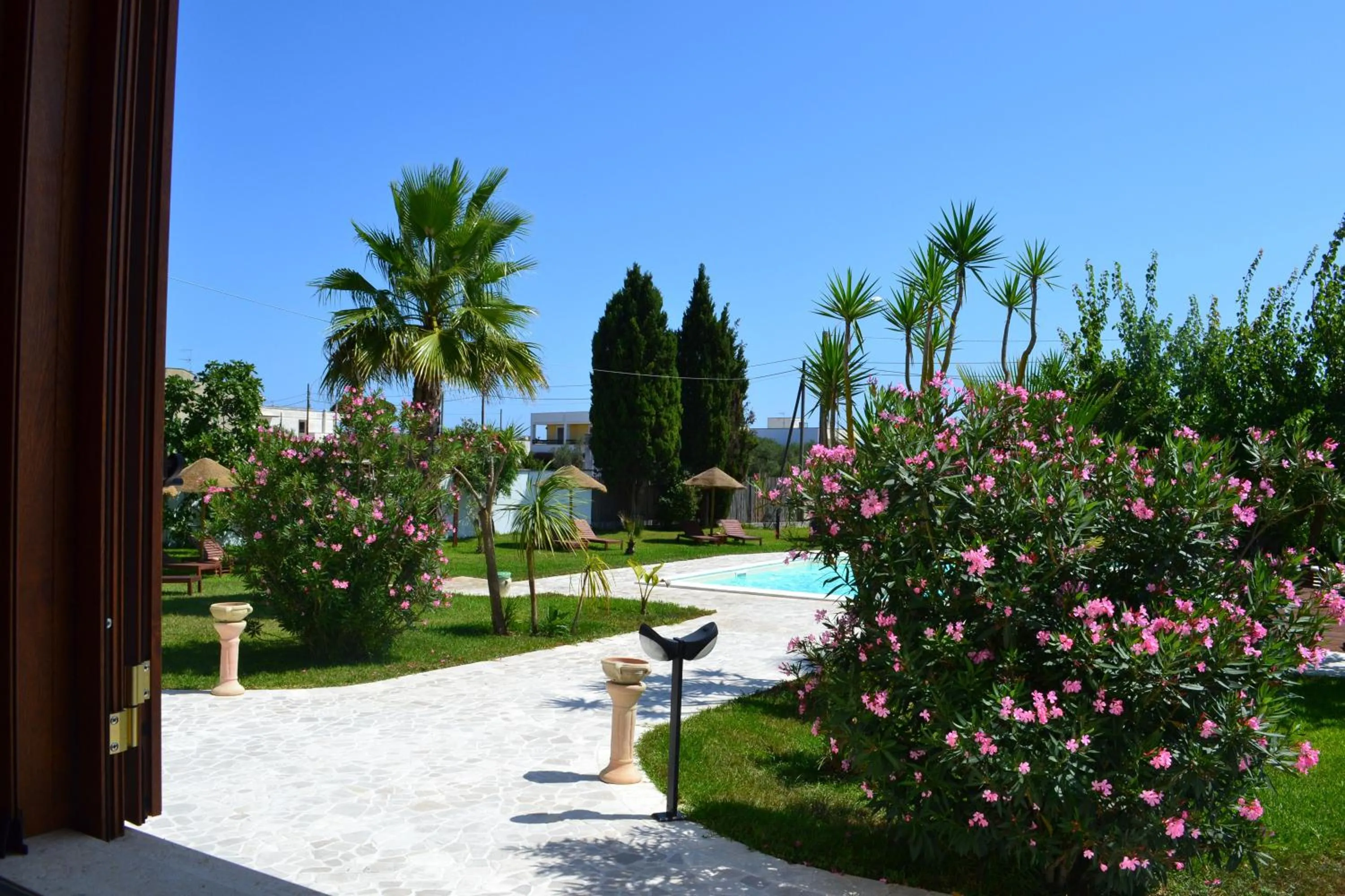 Garden view in Aia Grande