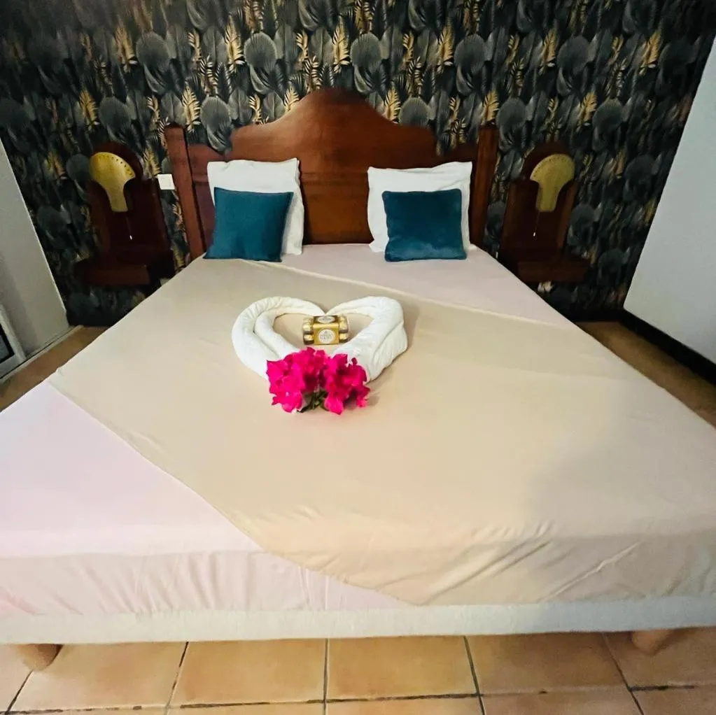 One-Bedroom Apartment in Studio Juliah