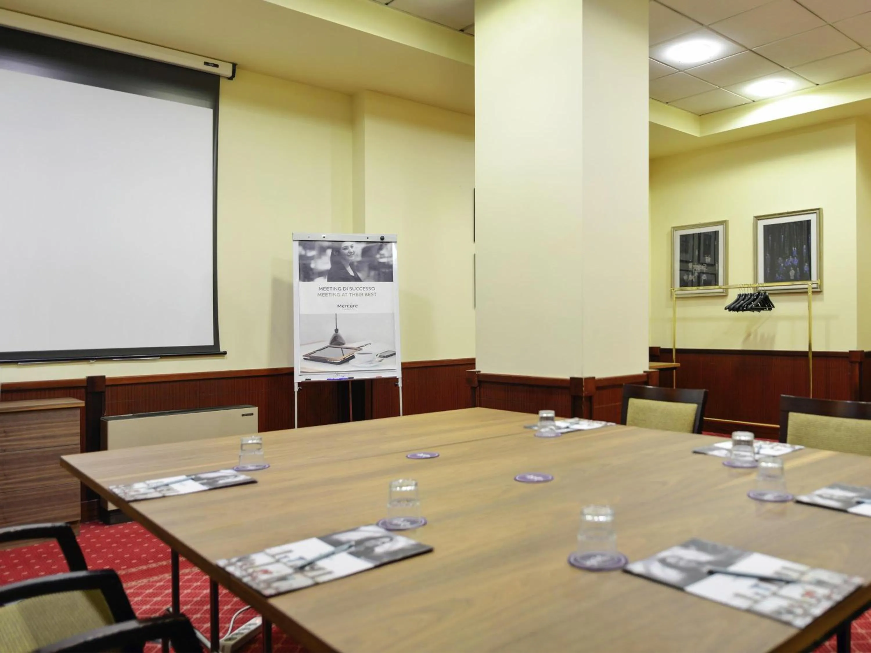 Meeting/conference room in Mercure Reggio Emilia Centro Astoria