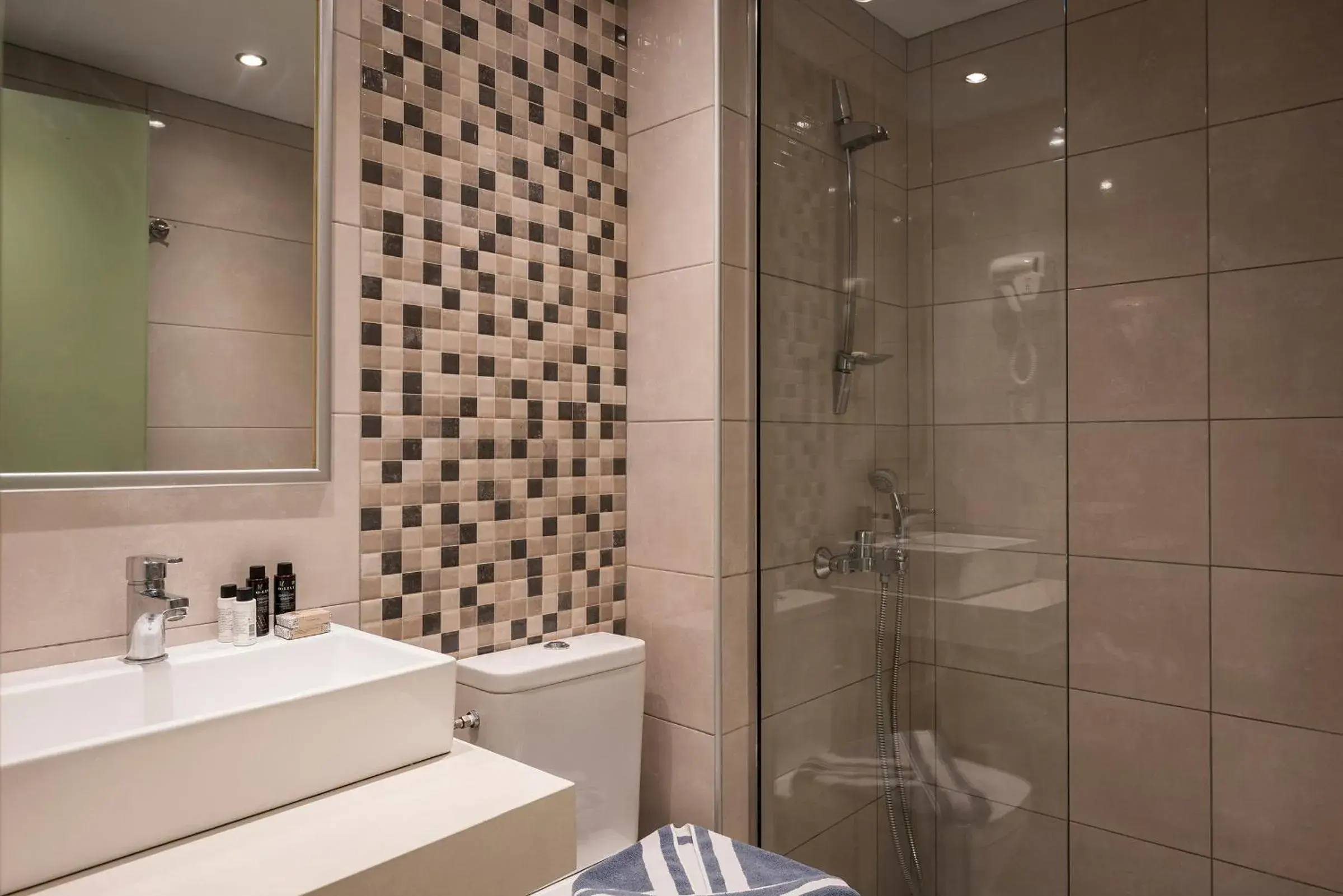 Bathroom in Summer Beach Hotel Bathroom in Summer Beach Hotel