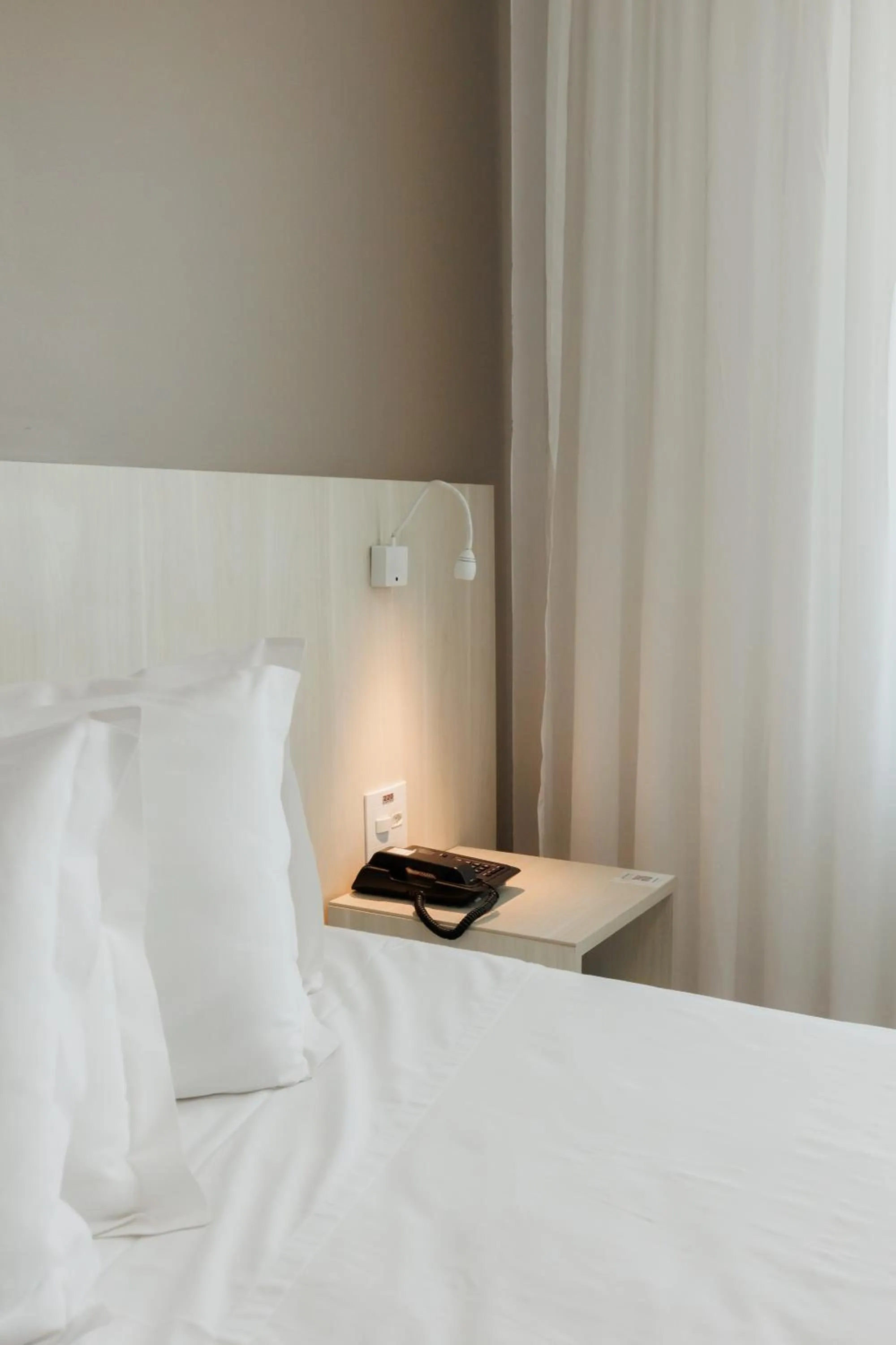 Bedroom, Bed in eSuites Belo Horizonte Minascasa