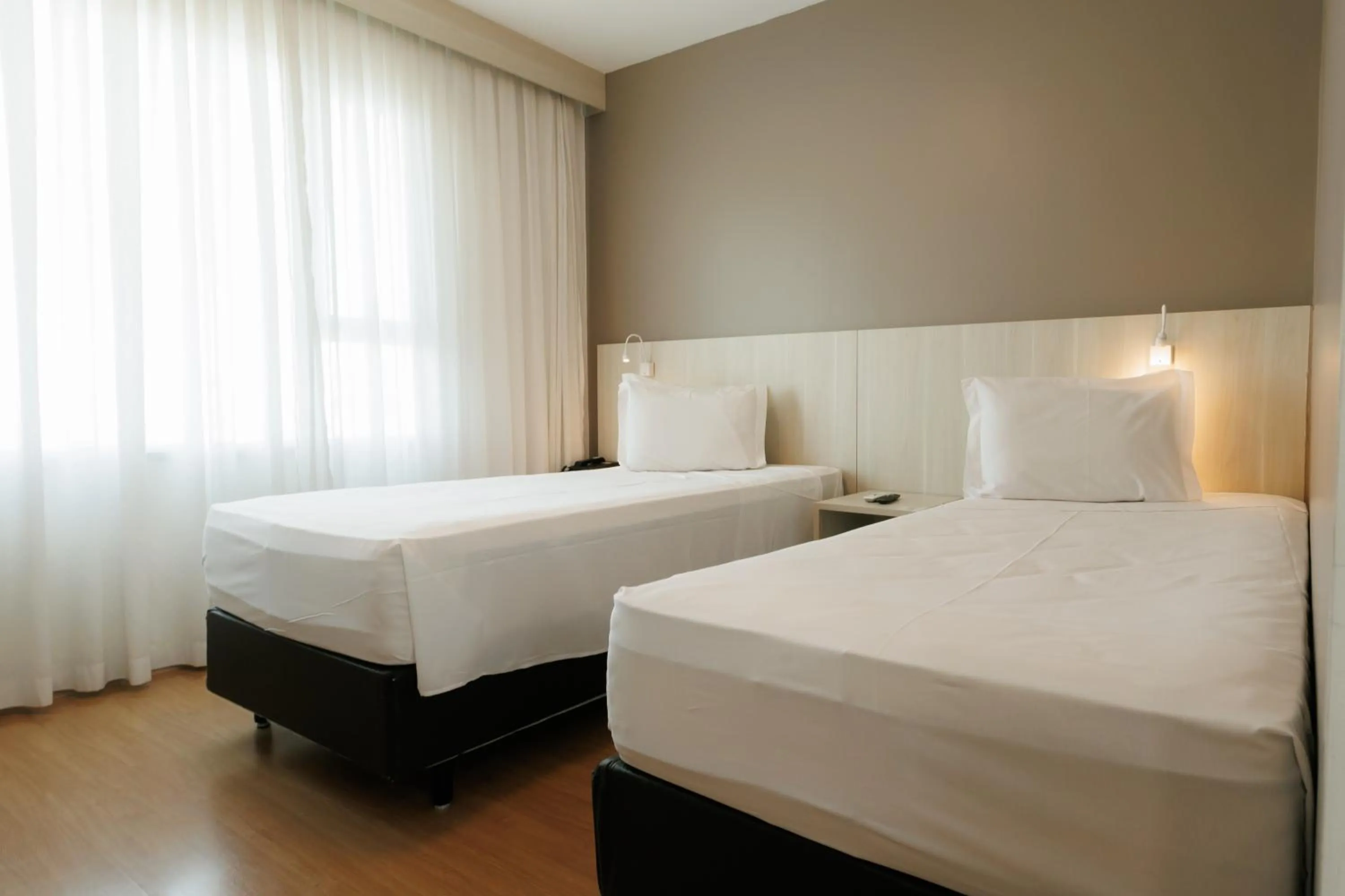 Bedroom, Bed in eSuites Belo Horizonte Minascasa