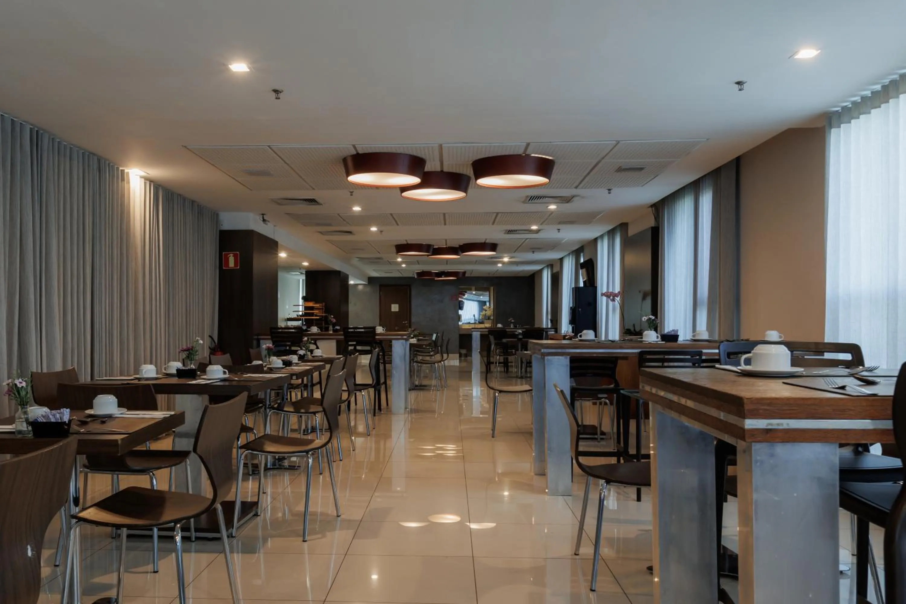 Restaurant/places to eat in eSuites Belo Horizonte Minascasa
