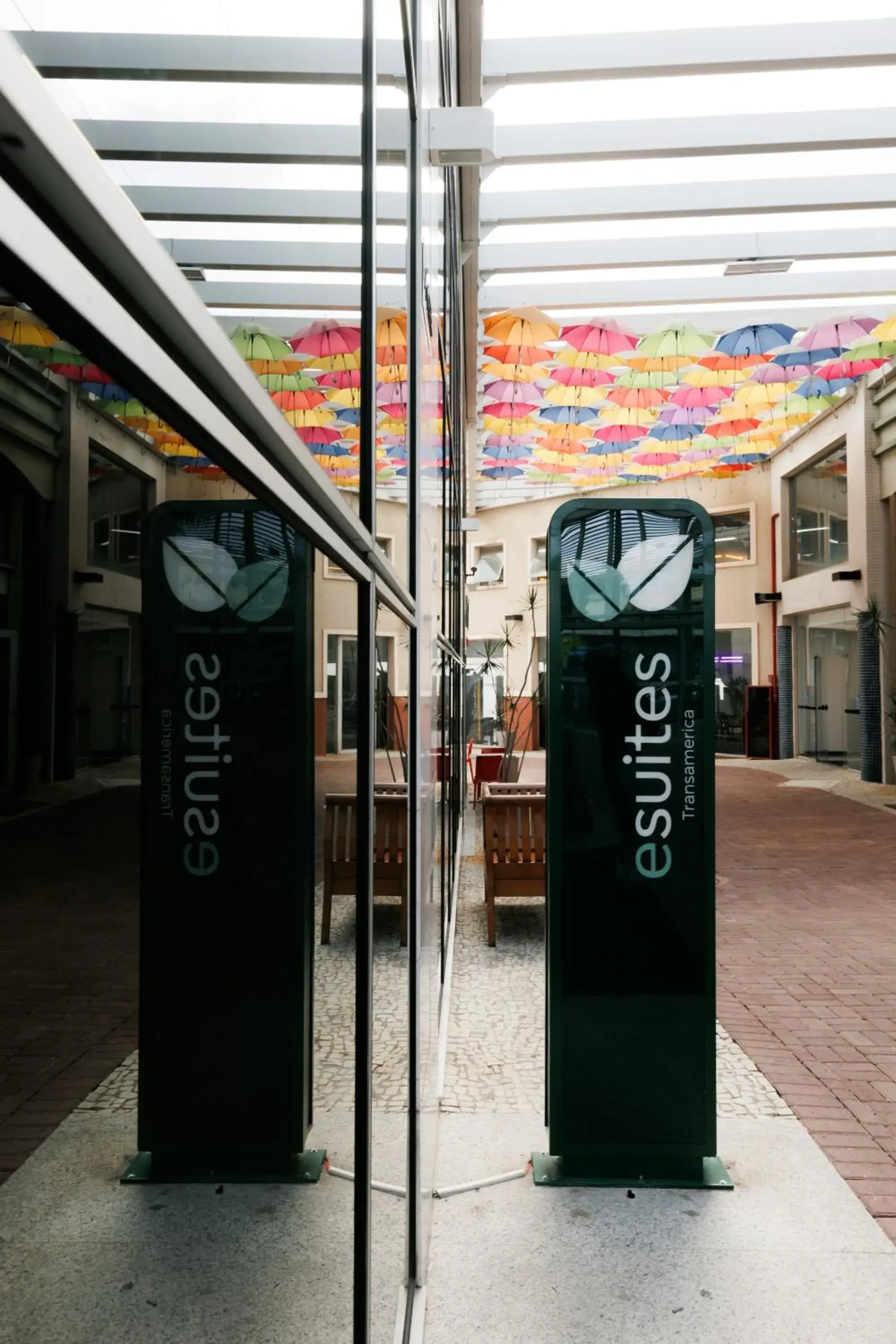 Facade/entrance in eSuites Belo Horizonte Minascasa Facade/entrance in eSuites Belo Horizonte Minascasa