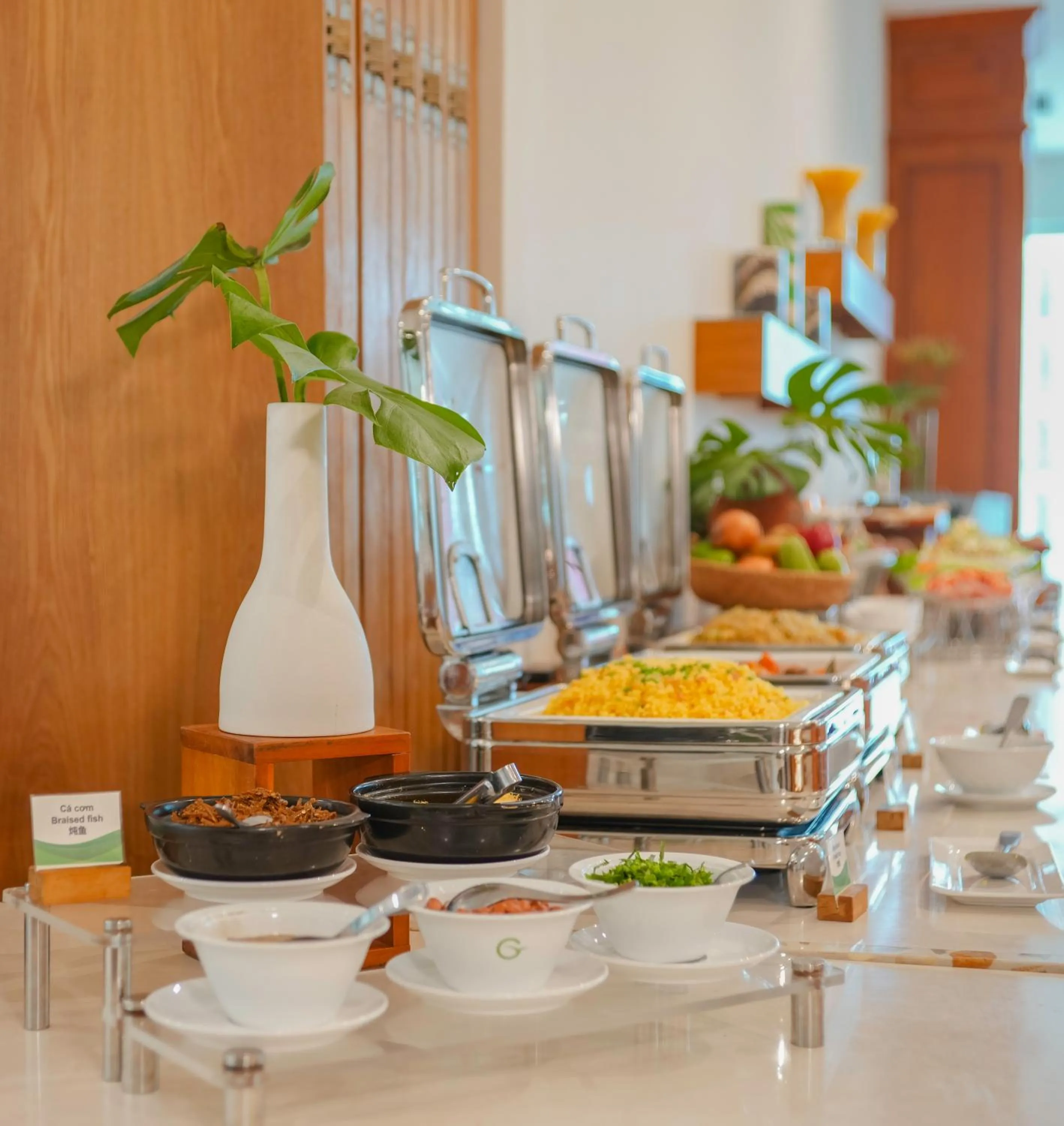 Buffet breakfast in Green World Hotel Nha Trang