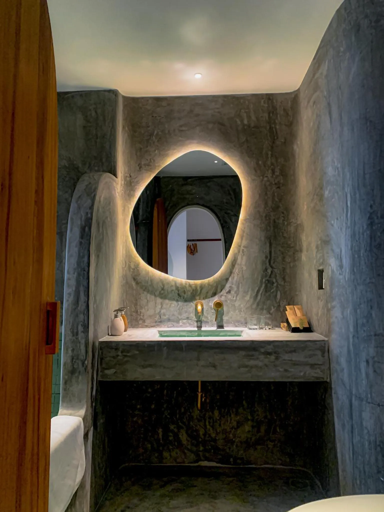 Bathroom in Green World Hotel Nha Trang