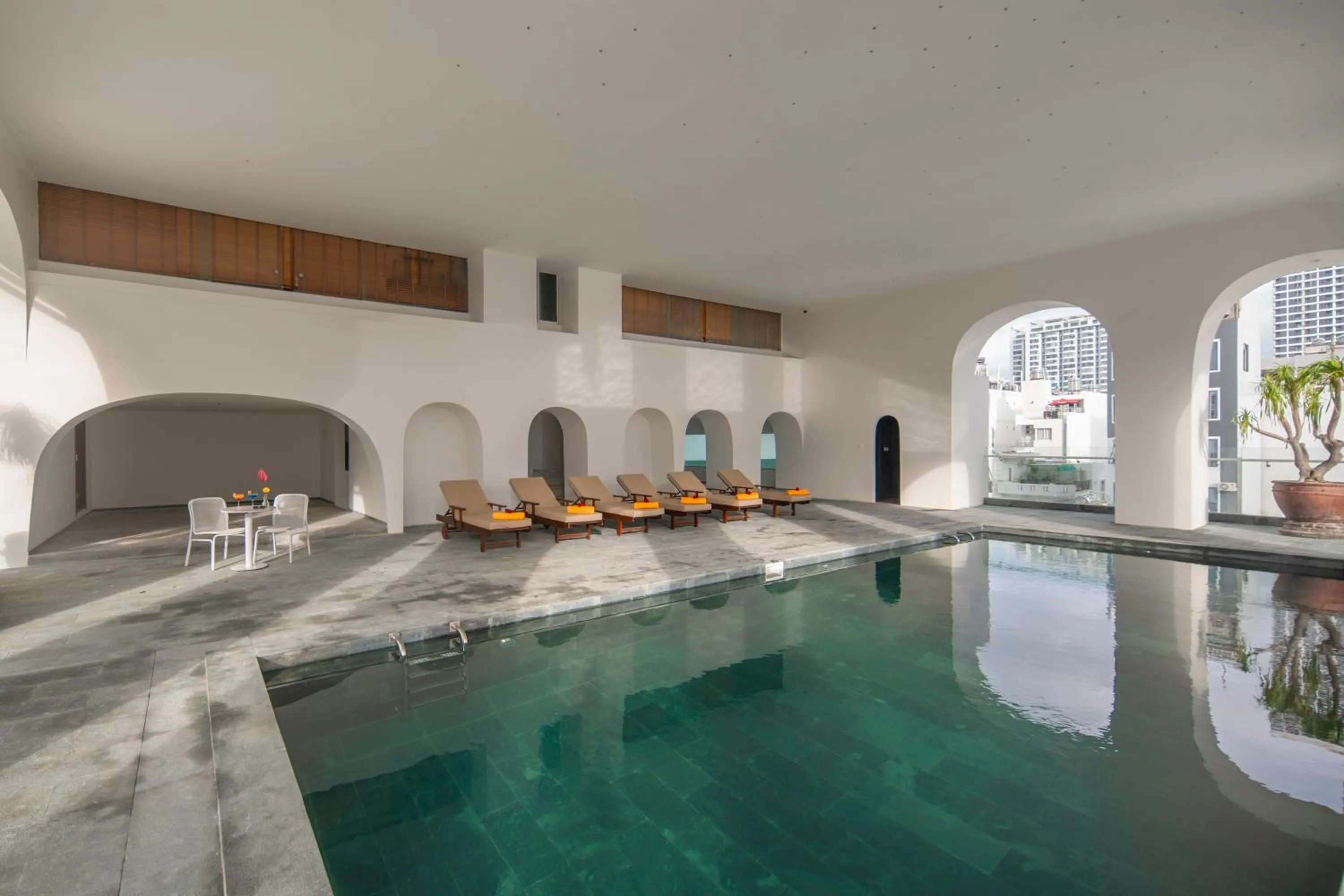 Swimming pool in Green World Hotel Nha Trang